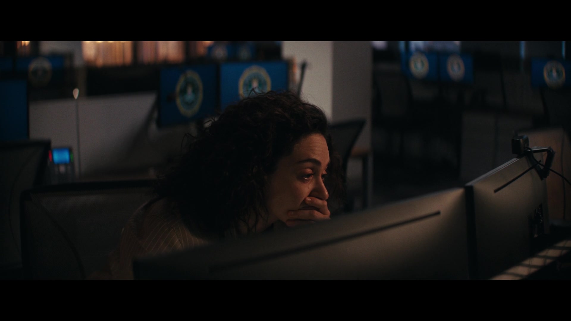Furious_S01E02_My_Life_Had_Stood_A_Loaded_Gun_1080p_ERW_002532.jpg