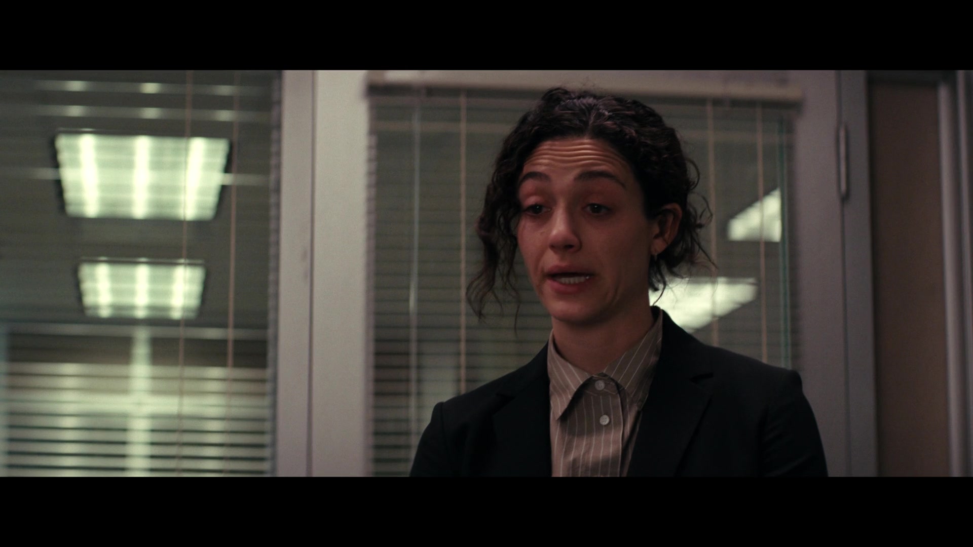 Furious_S01E02_My_Life_Had_Stood_A_Loaded_Gun_1080p_ERW_002748.jpg