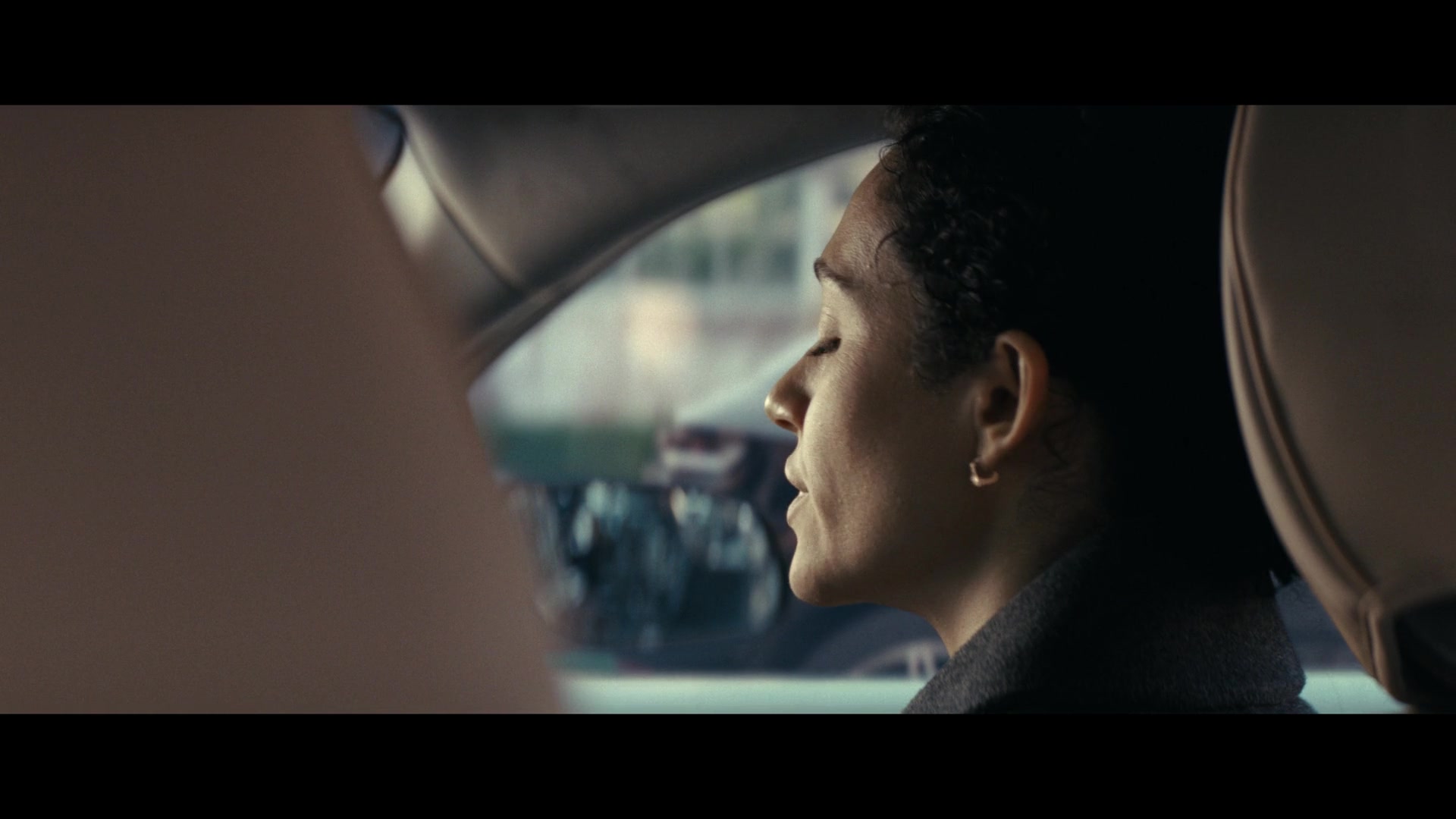 Furious_S01E02_My_Life_Had_Stood_A_Loaded_Gun_1080p_ERW_003210.jpg