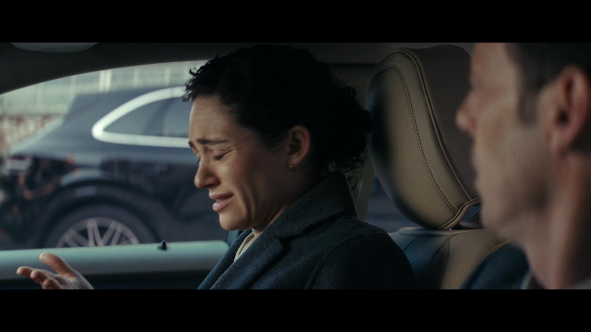 Furious_S01E02_My_Life_Had_Stood_A_Loaded_Gun_1080p_ERW_003326.jpg