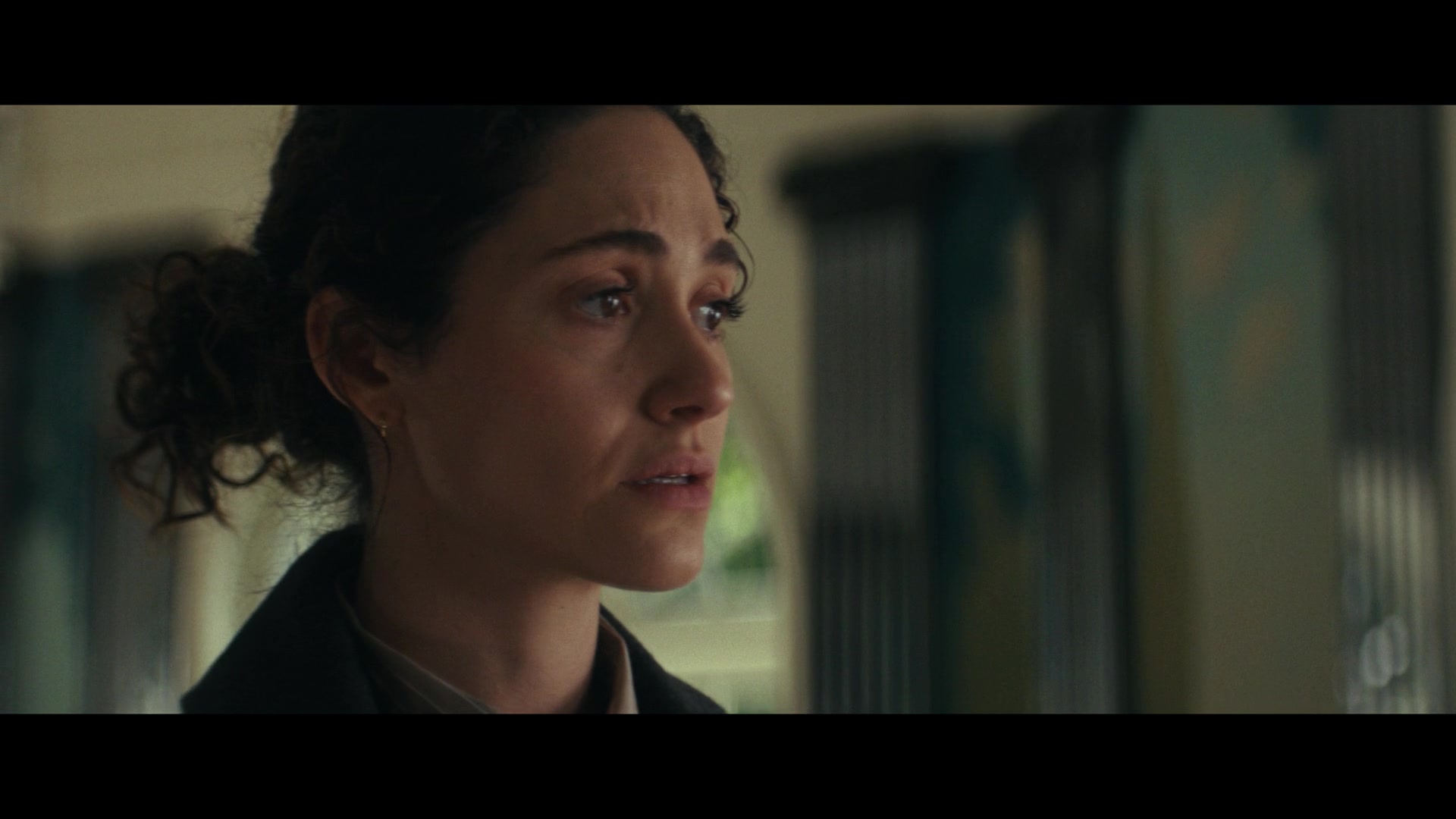 Furious_S01E02_My_Life_Had_Stood_A_Loaded_Gun_1080p_ERW_003605.jpg