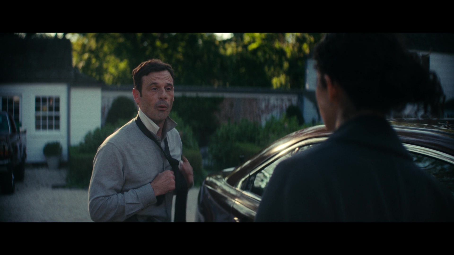 Furious_S01E02_My_Life_Had_Stood_A_Loaded_Gun_1080p_ERW_003942.jpg