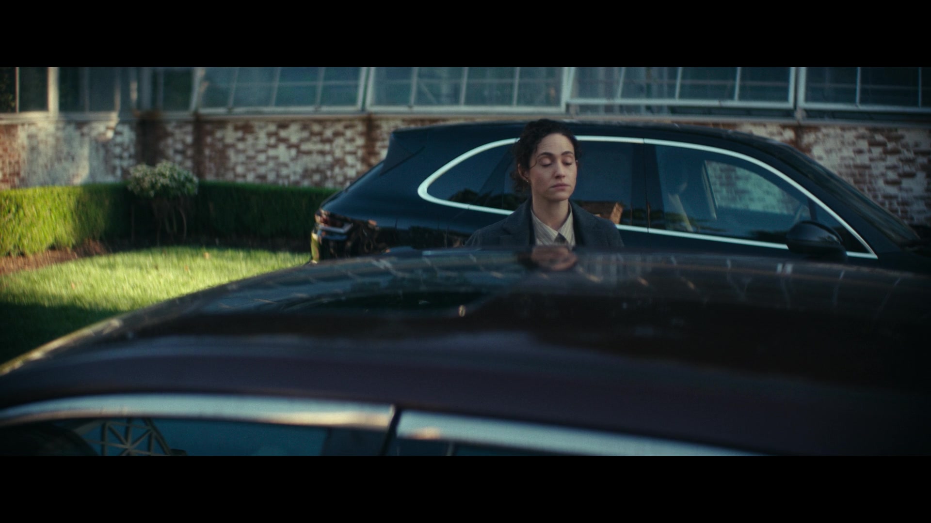 Furious_S01E02_My_Life_Had_Stood_A_Loaded_Gun_1080p_ERW_003974.jpg