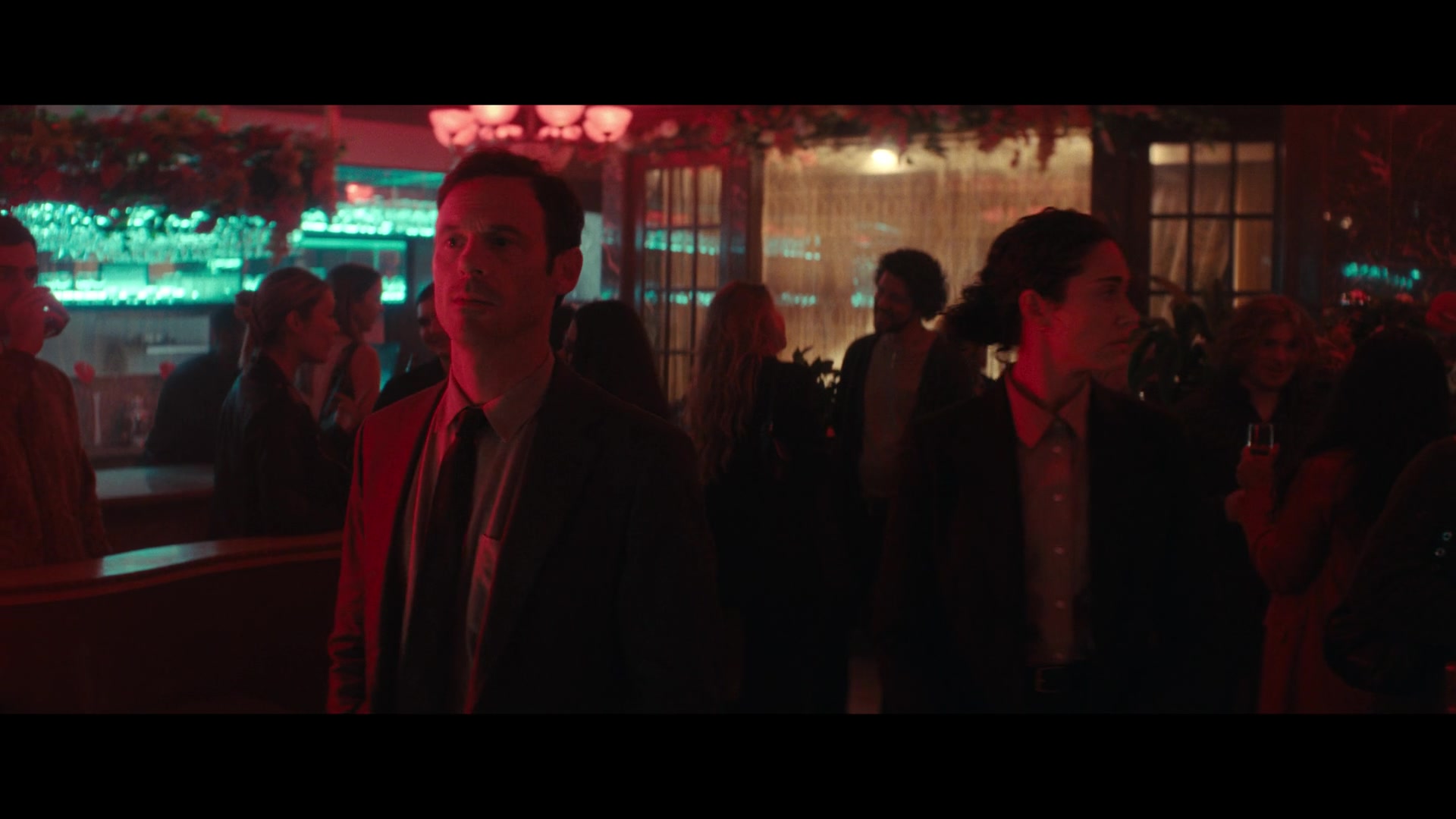 Furious_S01E02_My_Life_Had_Stood_A_Loaded_Gun_1080p_ERW_003988.jpg