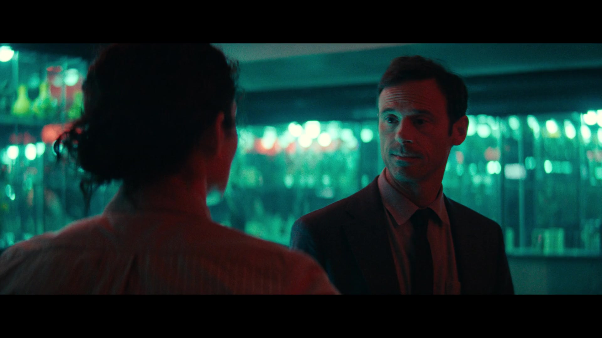 Furious_S01E02_My_Life_Had_Stood_A_Loaded_Gun_1080p_ERW_004595.jpg