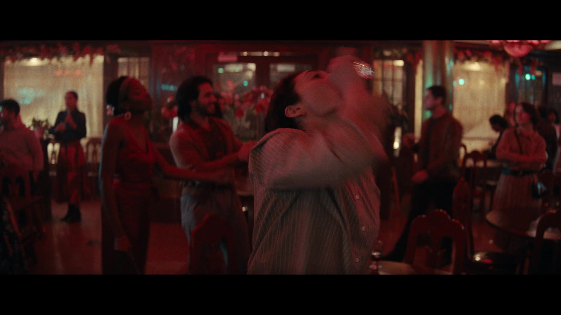 Furious_S01E02_My_Life_Had_Stood_A_Loaded_Gun_1080p_ERW_004789.jpg