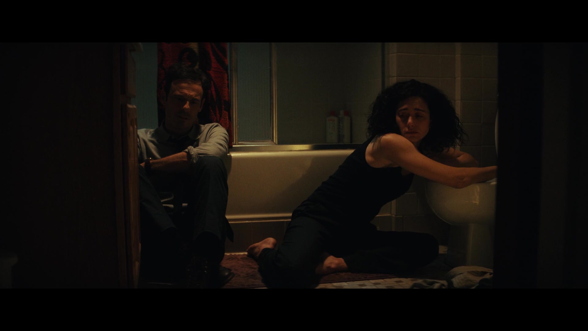 Furious_S01E02_My_Life_Had_Stood_A_Loaded_Gun_1080p_ERW_005234.jpg