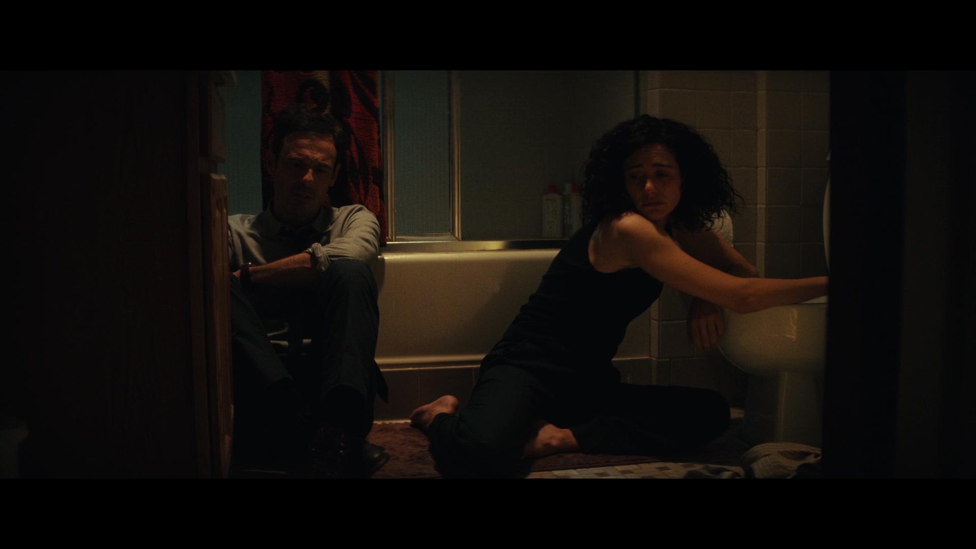 Furious_S01E02_My_Life_Had_Stood_A_Loaded_Gun_1080p_ERW_005235.jpg