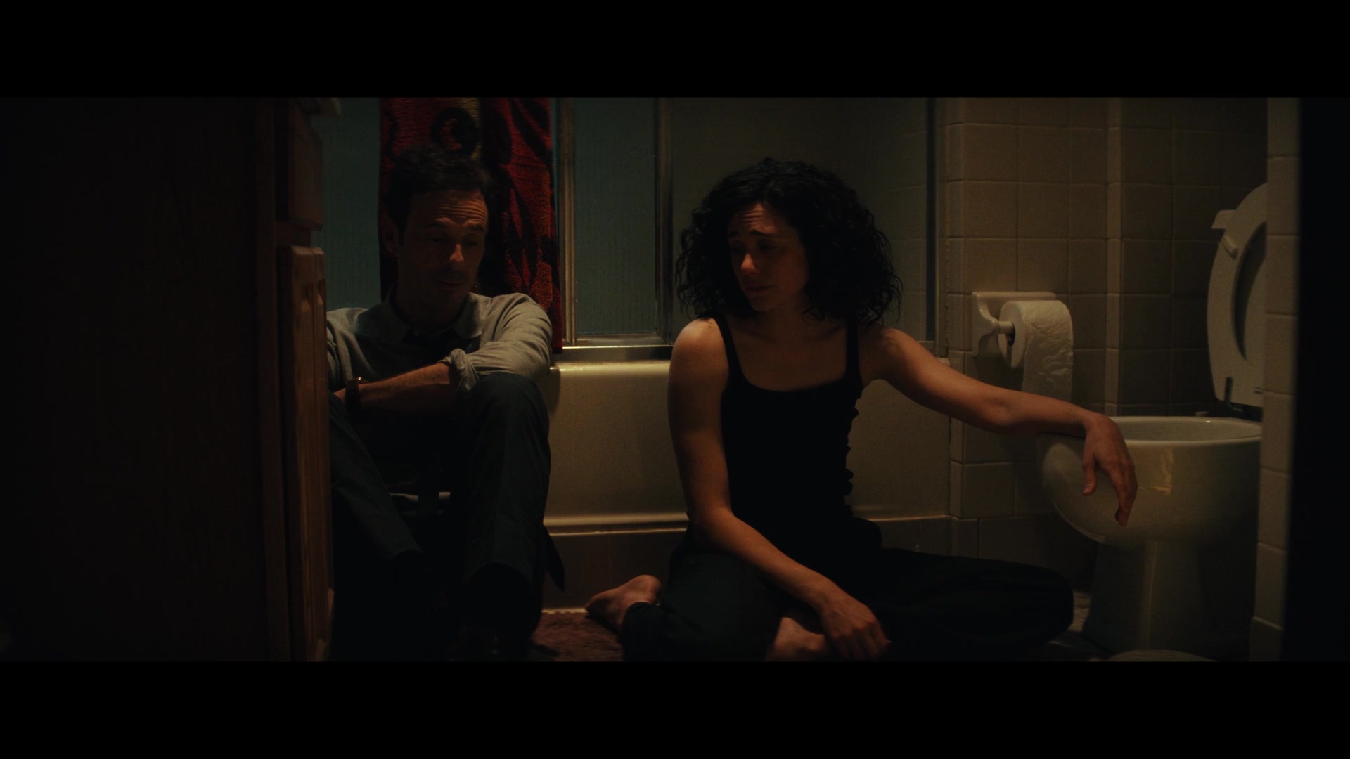 Furious_S01E02_My_Life_Had_Stood_A_Loaded_Gun_1080p_ERW_005261.jpg