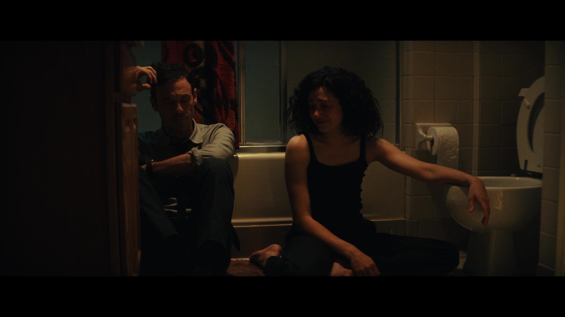 Furious_S01E02_My_Life_Had_Stood_A_Loaded_Gun_1080p_ERW_005270.jpg