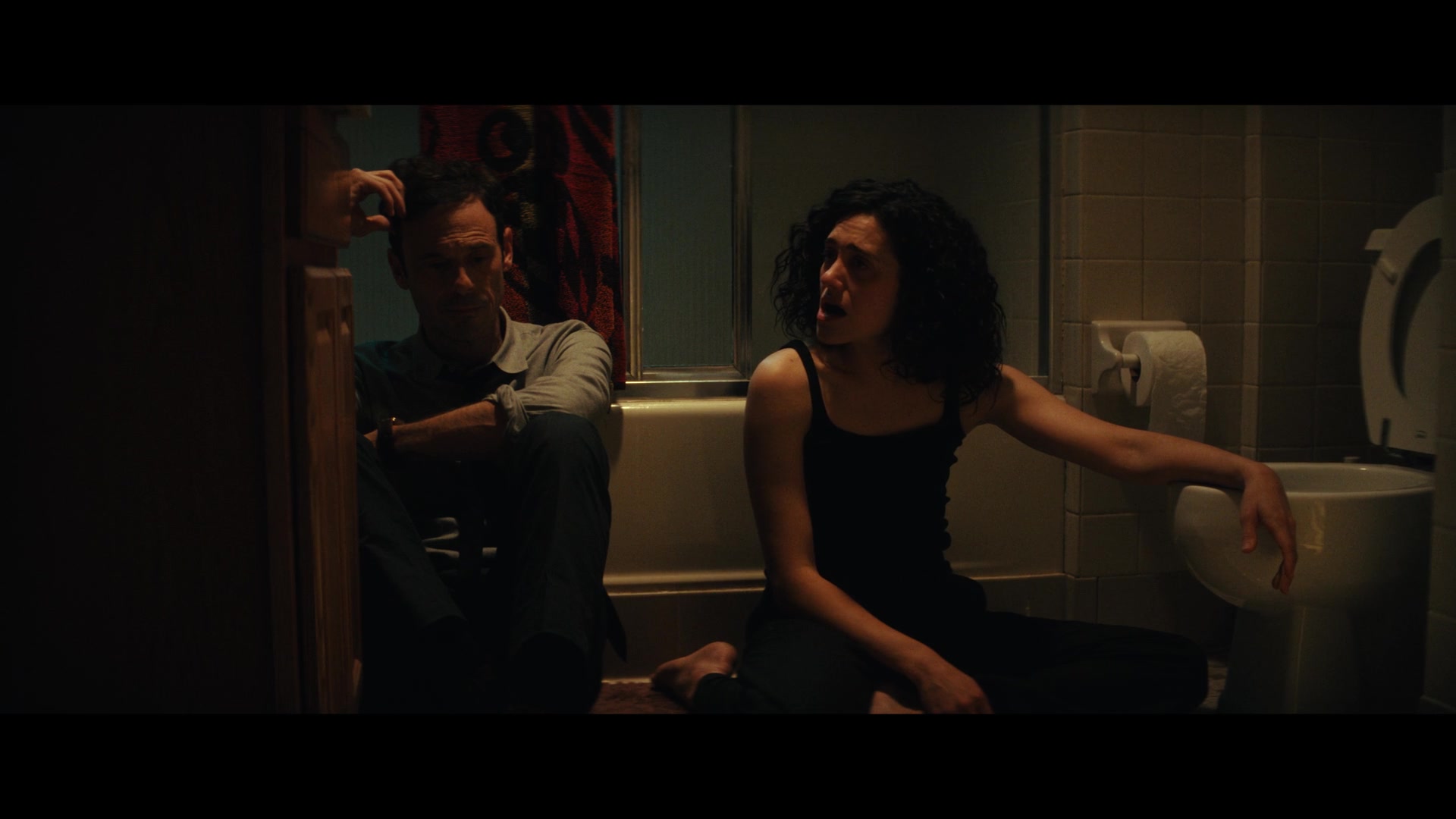 Furious_S01E02_My_Life_Had_Stood_A_Loaded_Gun_1080p_ERW_005280.jpg