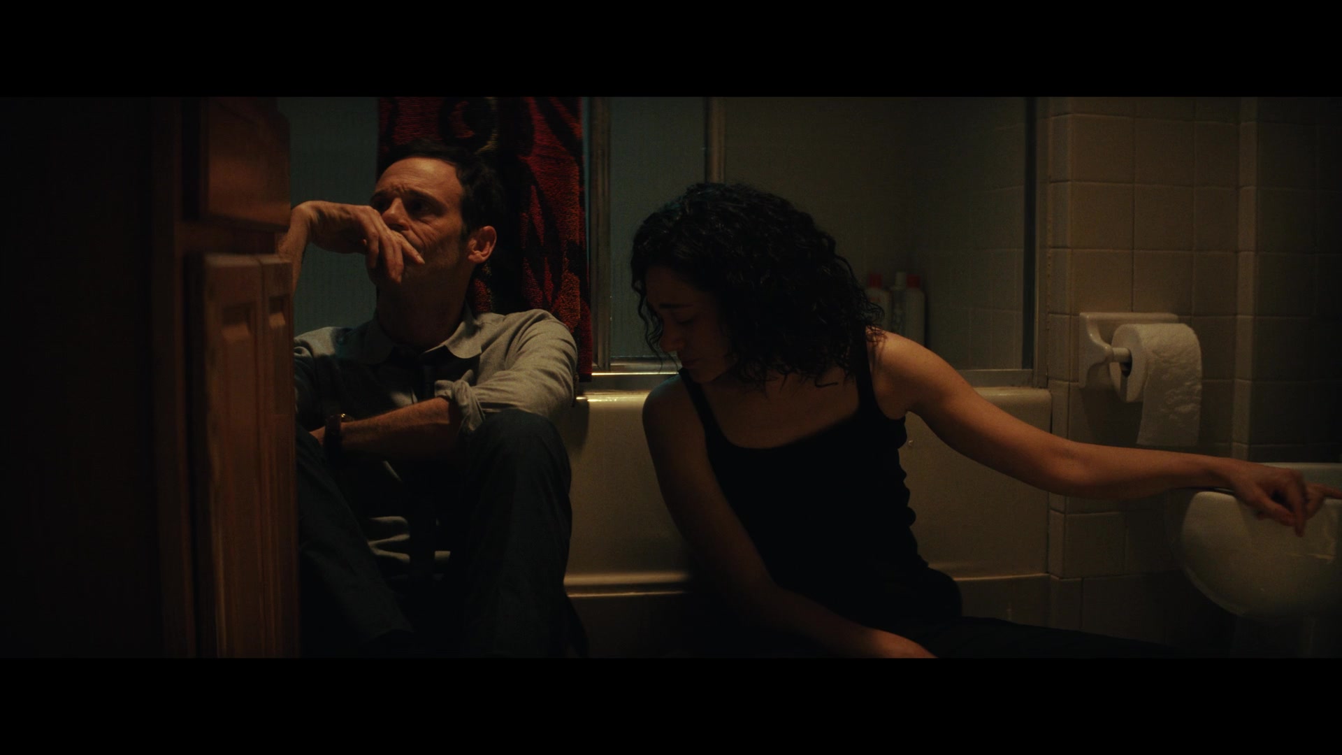 Furious_S01E02_My_Life_Had_Stood_A_Loaded_Gun_1080p_ERW_005334.jpg