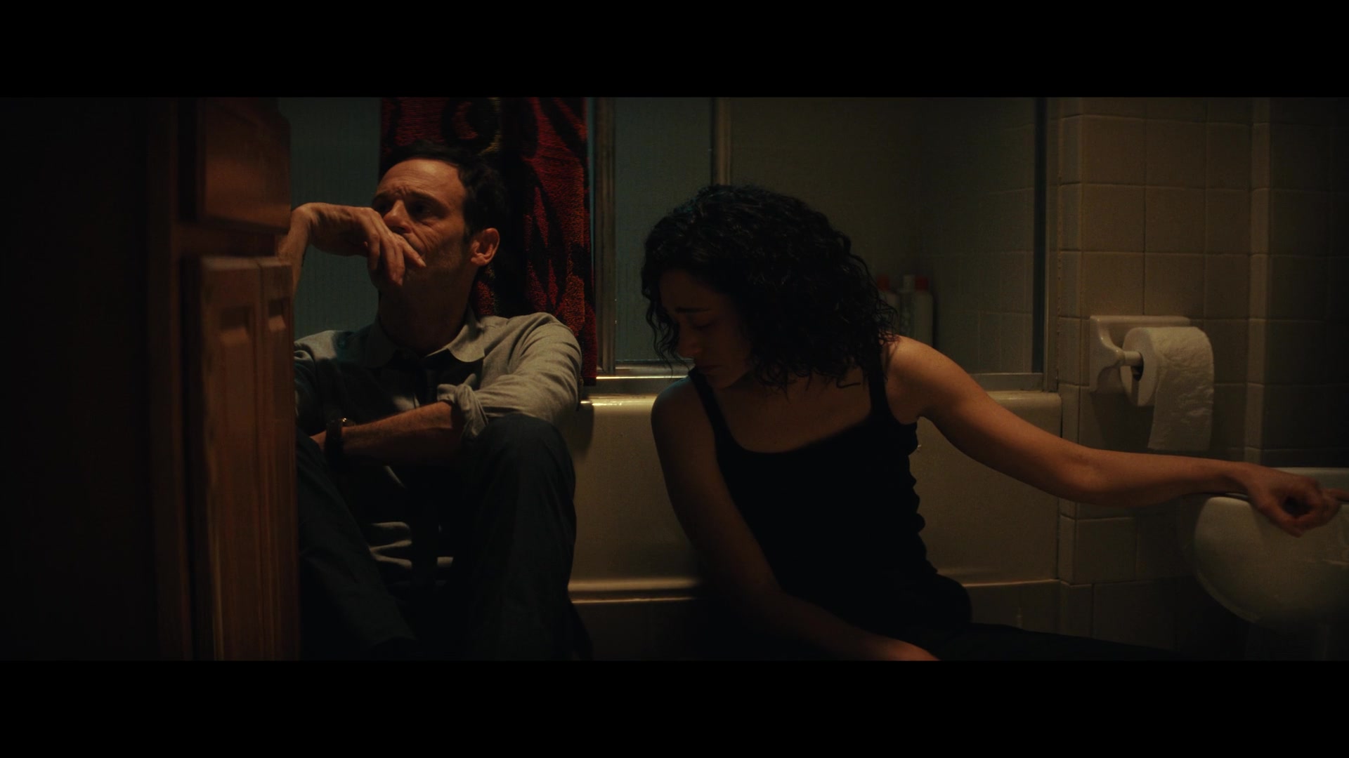 Furious_S01E02_My_Life_Had_Stood_A_Loaded_Gun_1080p_ERW_005337.jpg