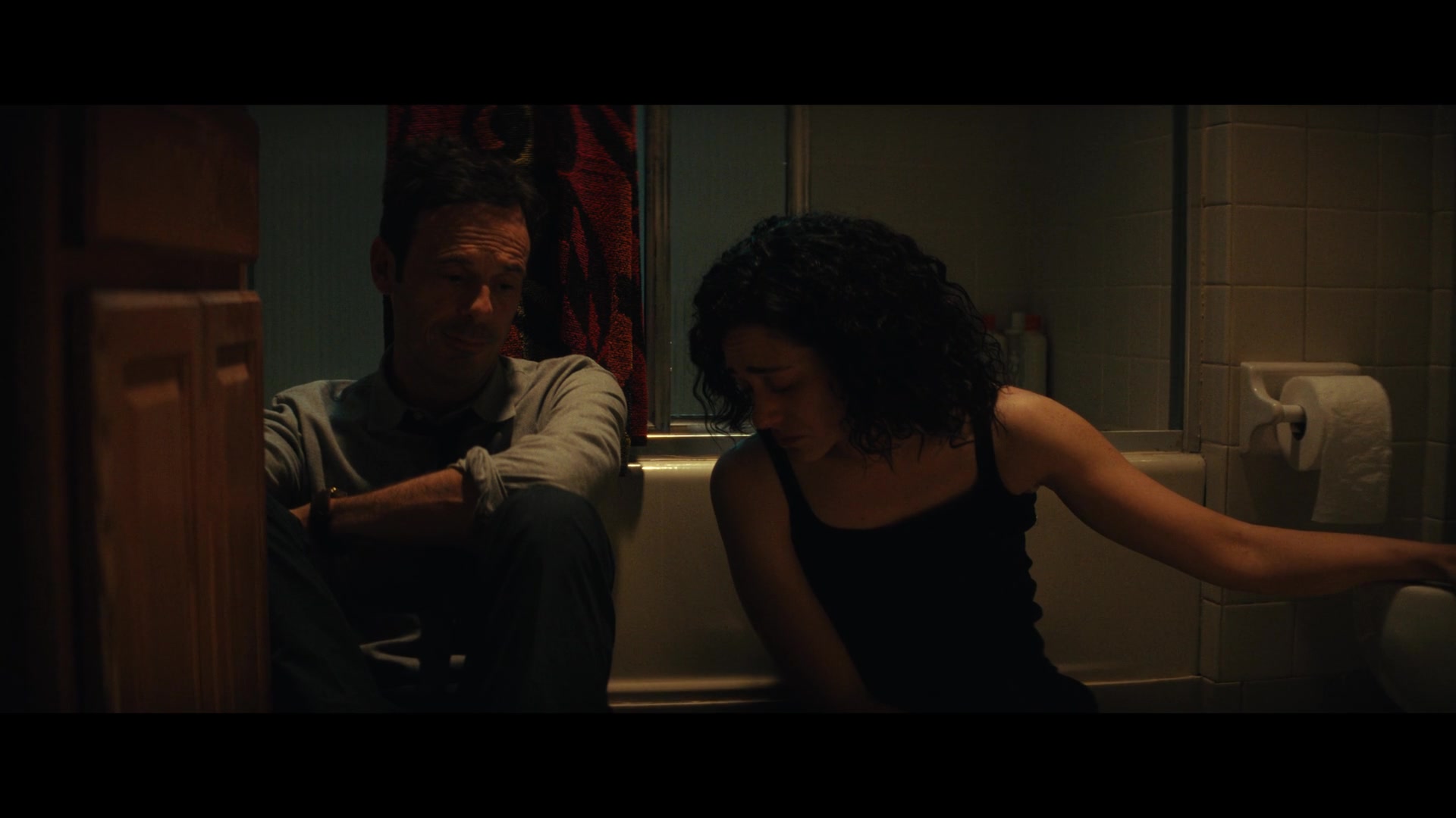 Furious_S01E02_My_Life_Had_Stood_A_Loaded_Gun_1080p_ERW_005368.jpg
