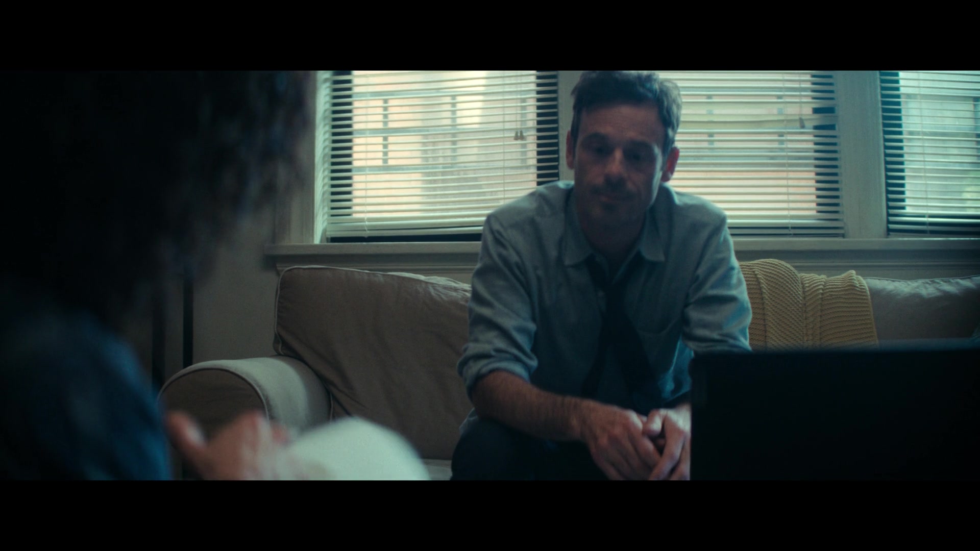Furious_S01E02_My_Life_Had_Stood_A_Loaded_Gun_1080p_ERW_006378.jpg