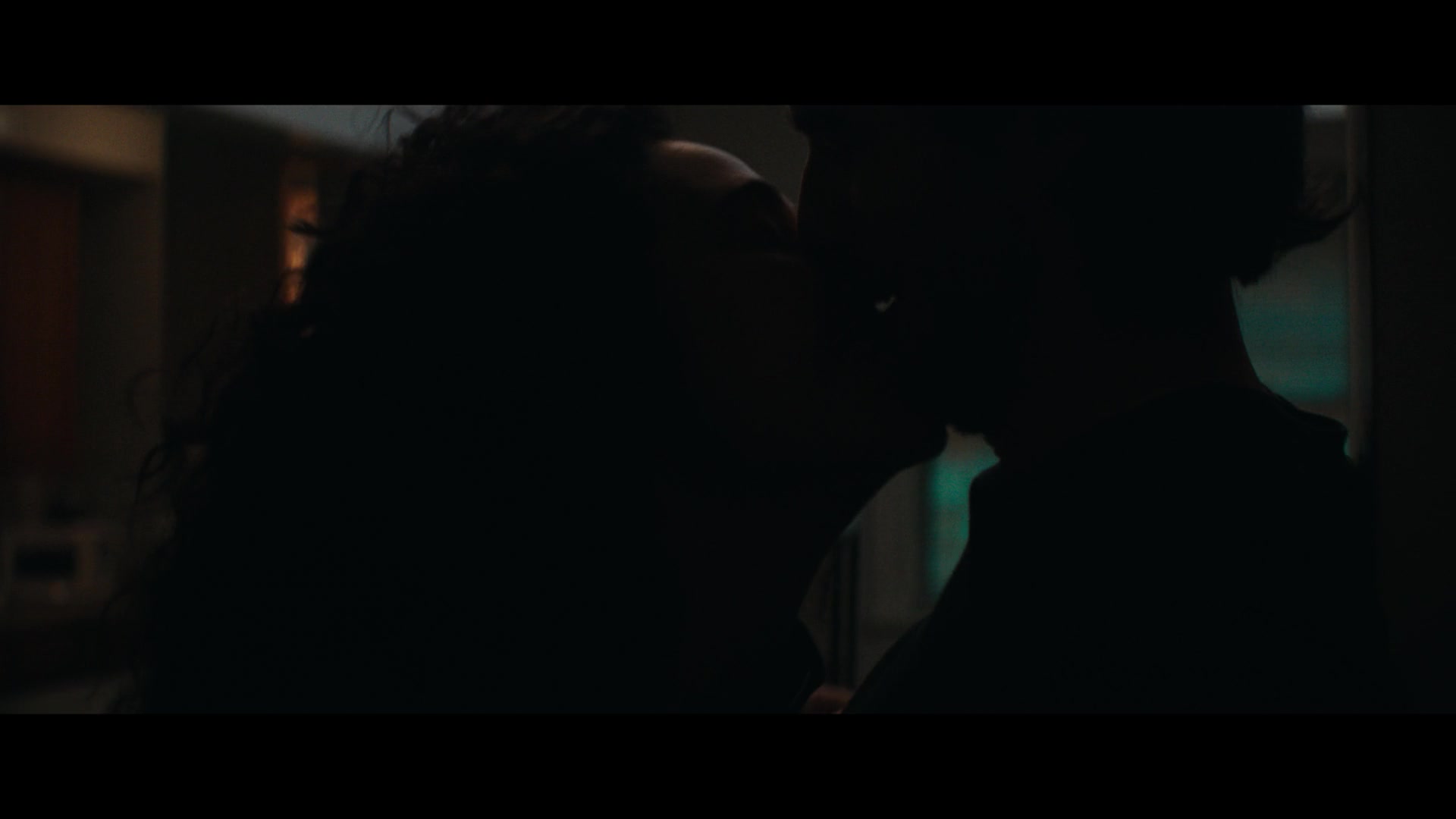 Furious_S01E04_Flash_Flood_1080p_ERW_000737.jpg