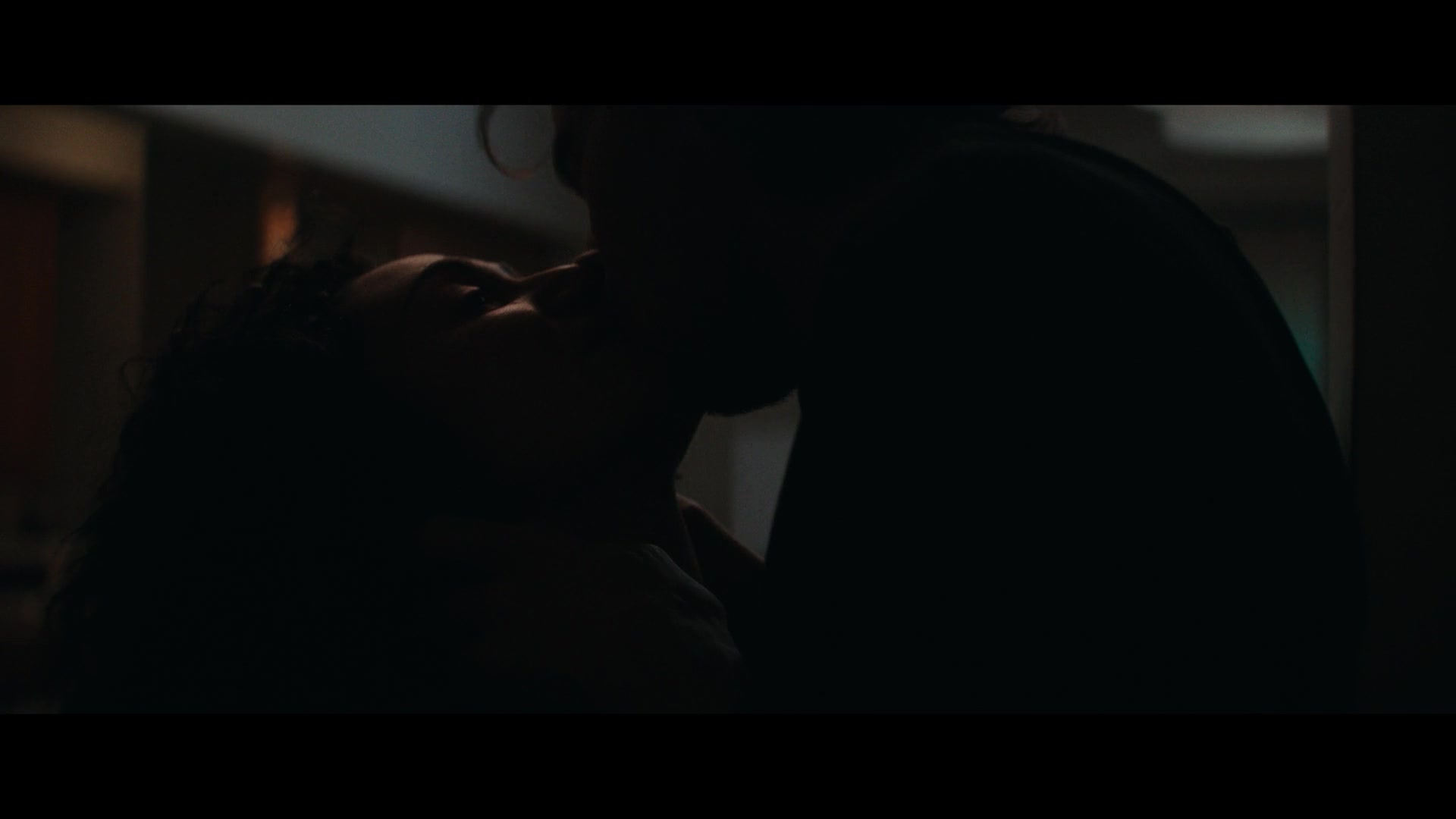 Furious_S01E04_Flash_Flood_1080p_ERW_000743.jpg
