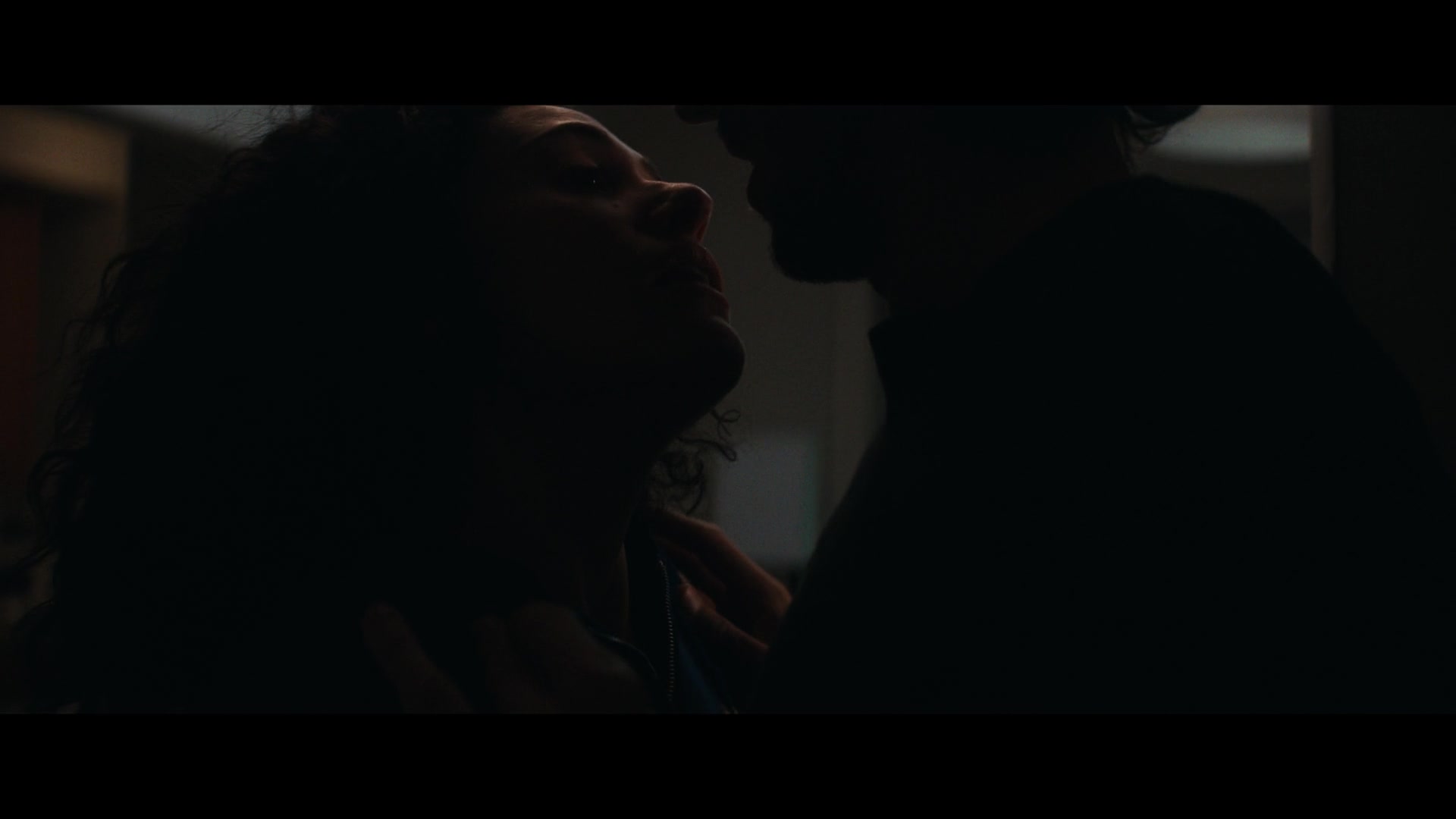 Furious_S01E04_Flash_Flood_1080p_ERW_000747.jpg