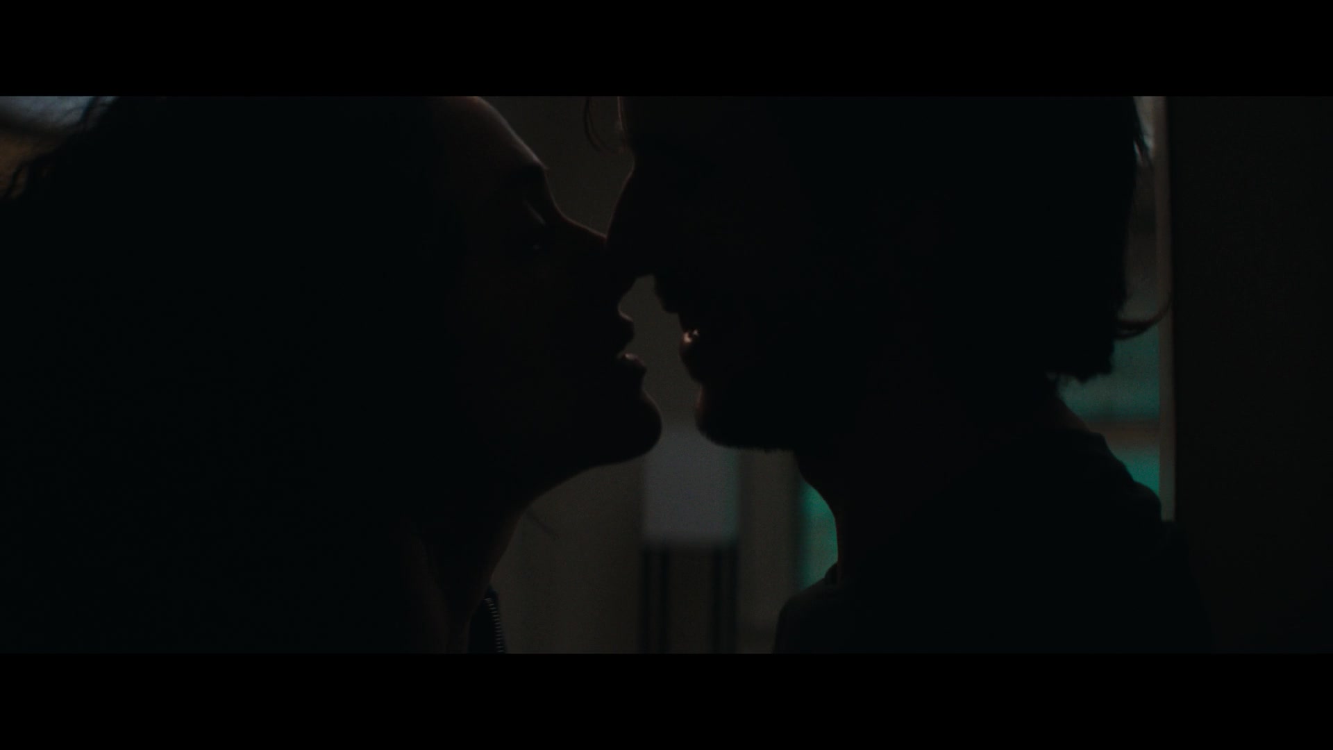 Furious_S01E04_Flash_Flood_1080p_ERW_000757.jpg