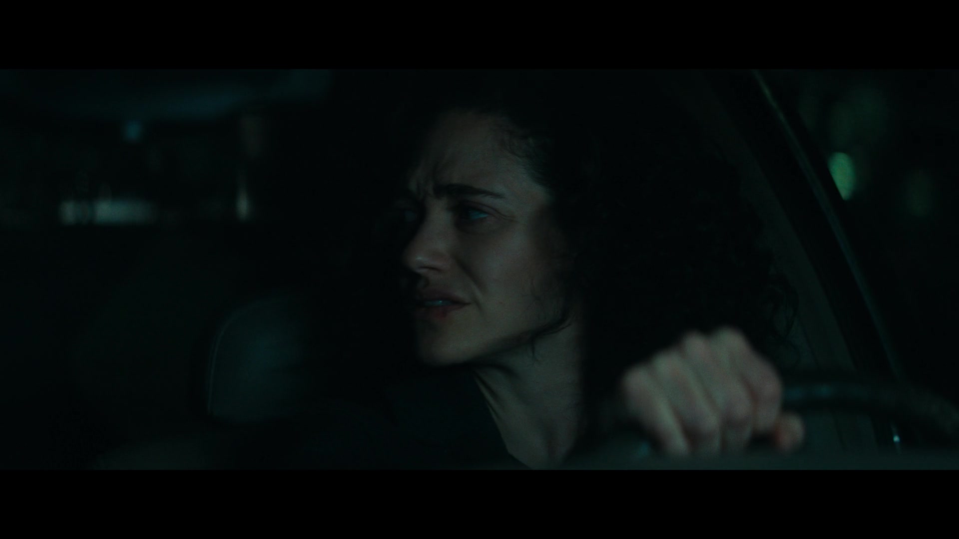 Furious_S01E04_Flash_Flood_1080p_ERW_001548.jpg