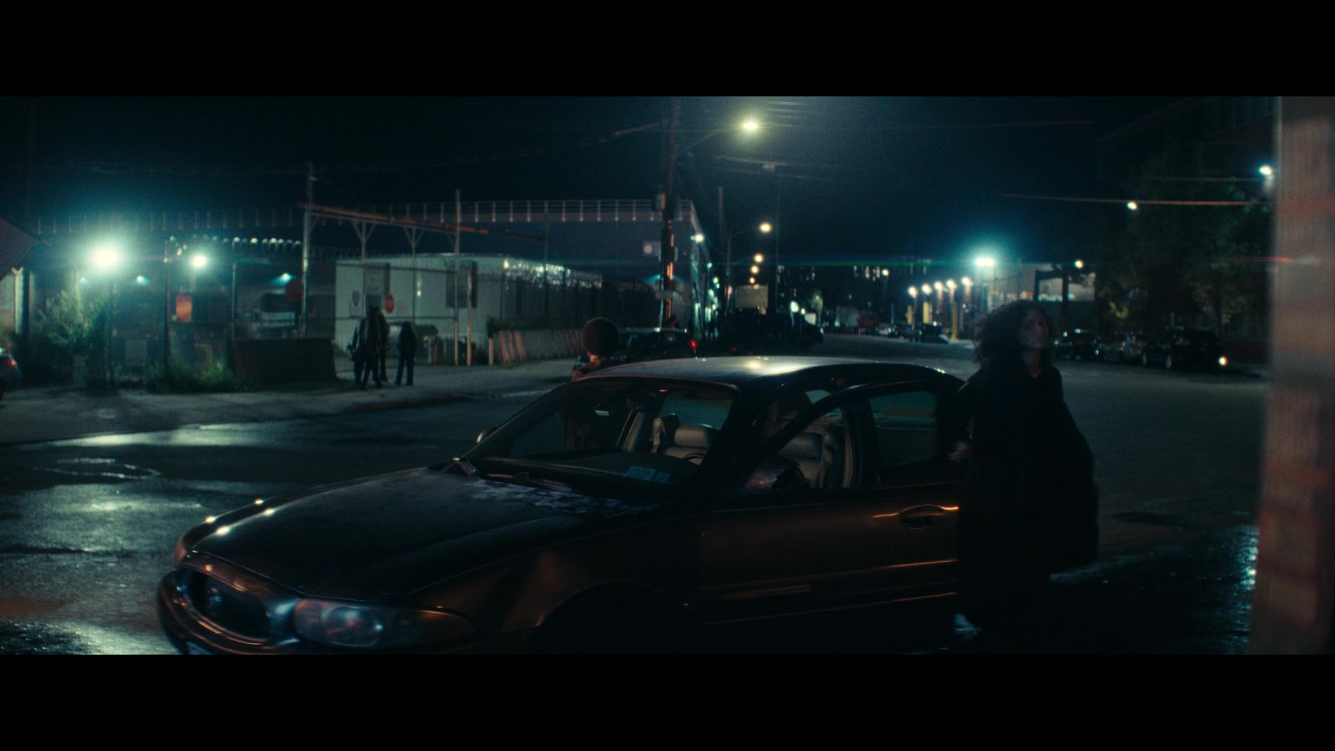 Furious_S01E04_Flash_Flood_1080p_ERW_001709.jpg
