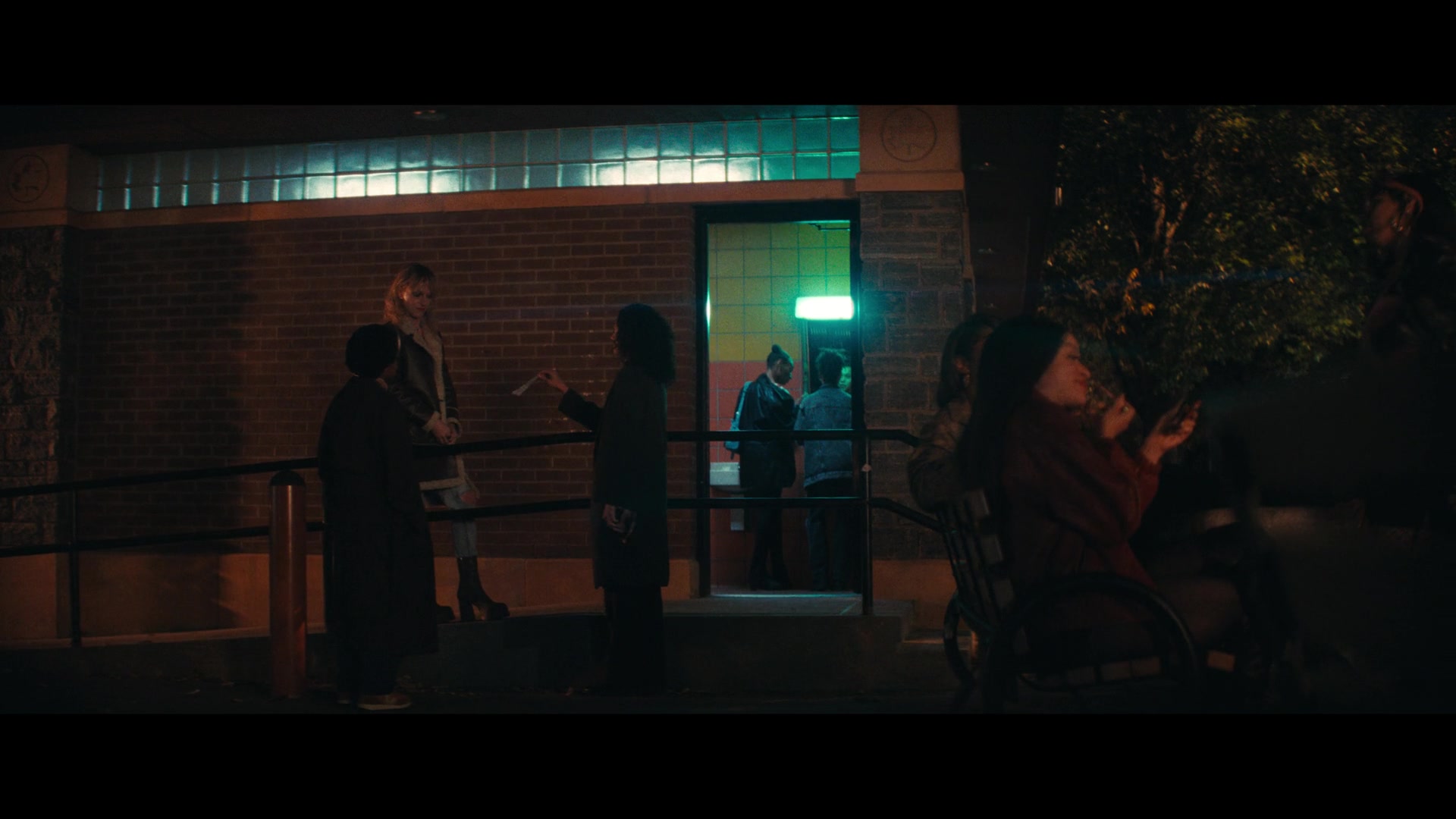 Furious_S01E04_Flash_Flood_1080p_ERW_001729.jpg