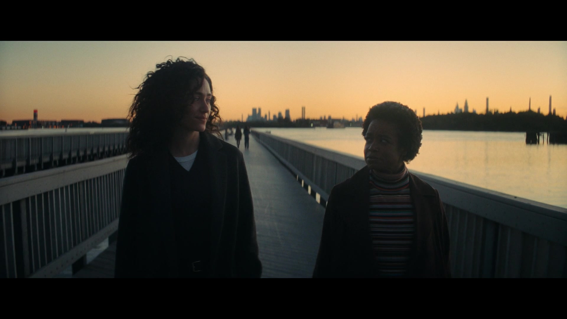 Furious_S01E04_Flash_Flood_1080p_ERW_001826.jpg