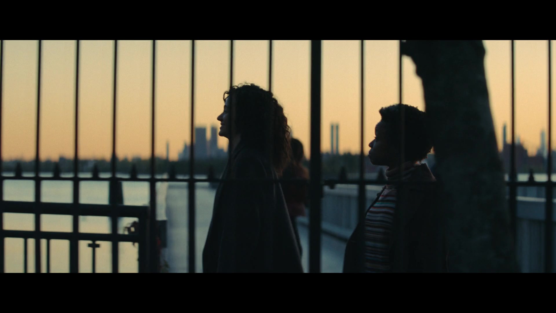 Furious_S01E04_Flash_Flood_1080p_ERW_001881.jpg