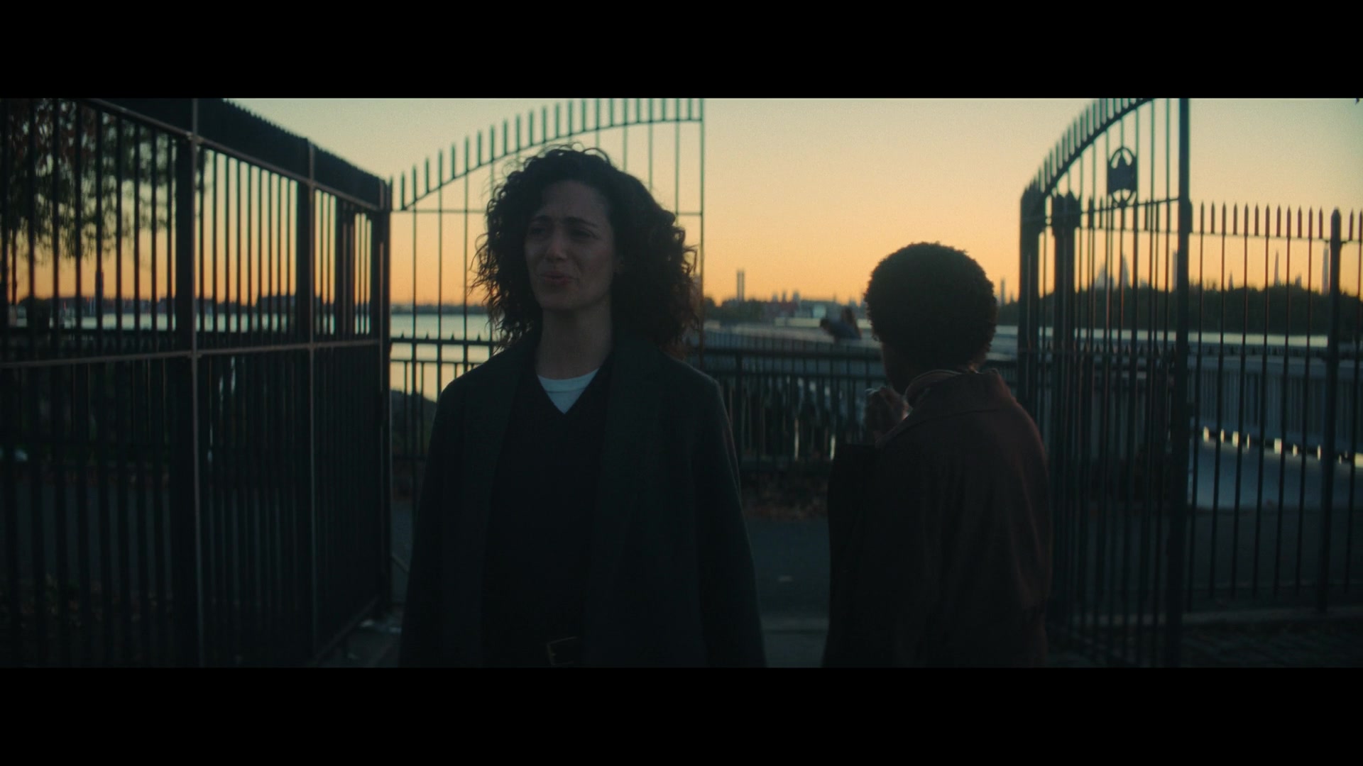 Furious_S01E04_Flash_Flood_1080p_ERW_001911.jpg