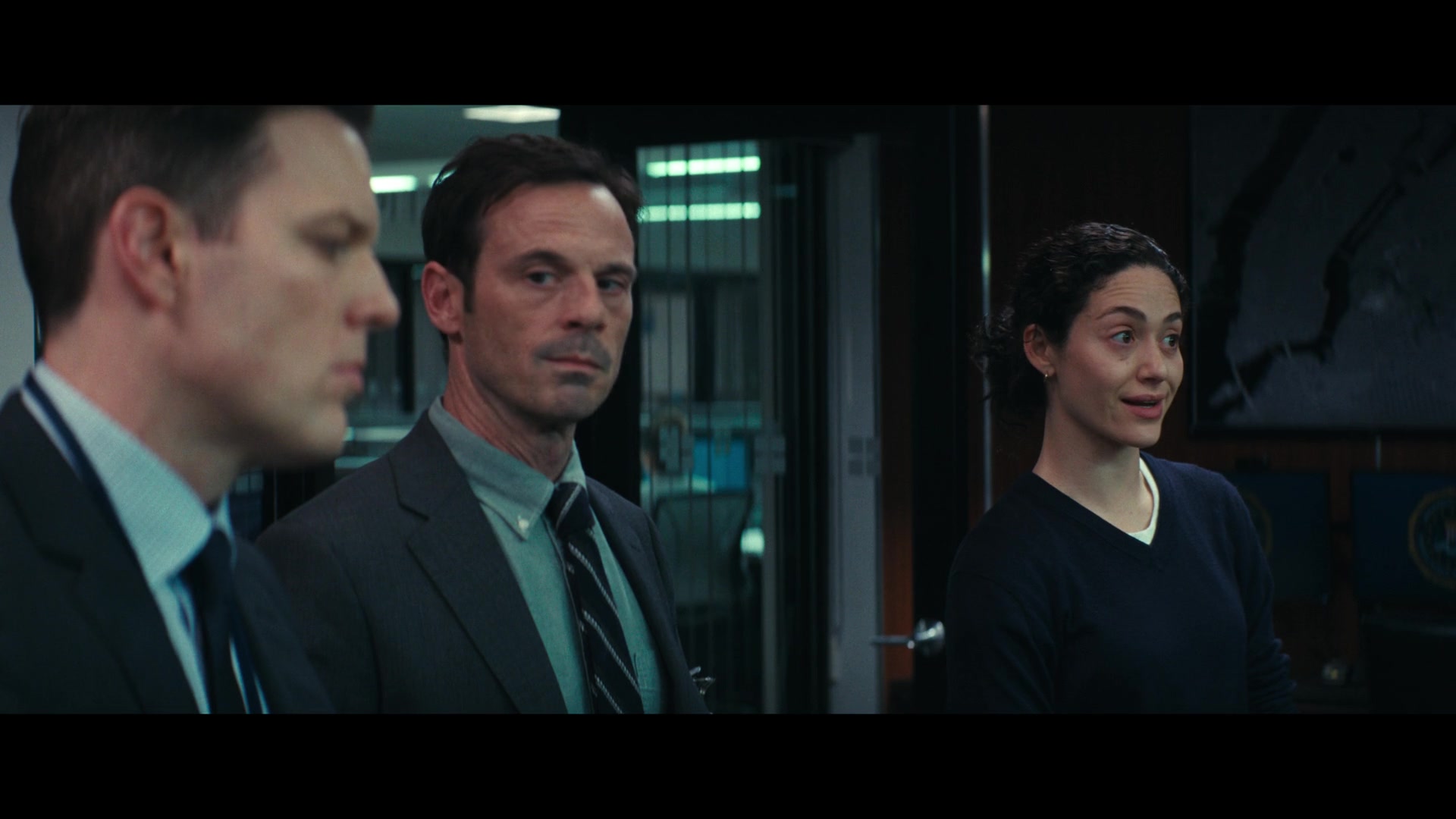 Furious_S01E04_Flash_Flood_1080p_ERW_002874.jpg