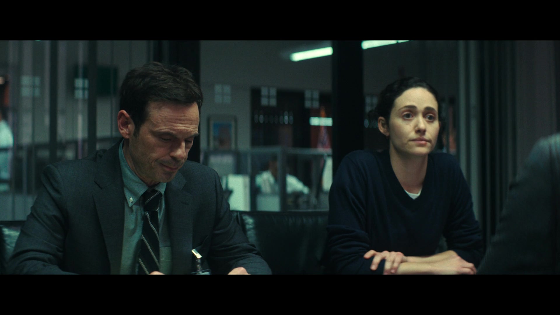Furious_S01E04_Flash_Flood_1080p_ERW_003171.jpg