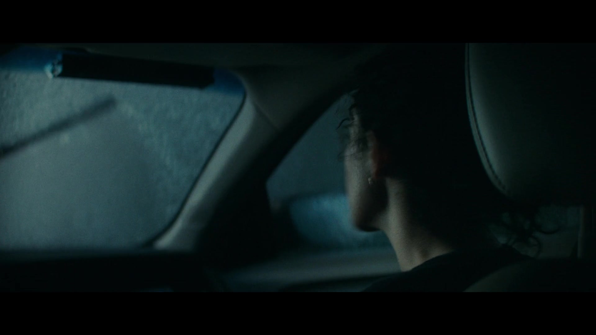 Furious_S01E04_Flash_Flood_1080p_ERW_005716.jpg