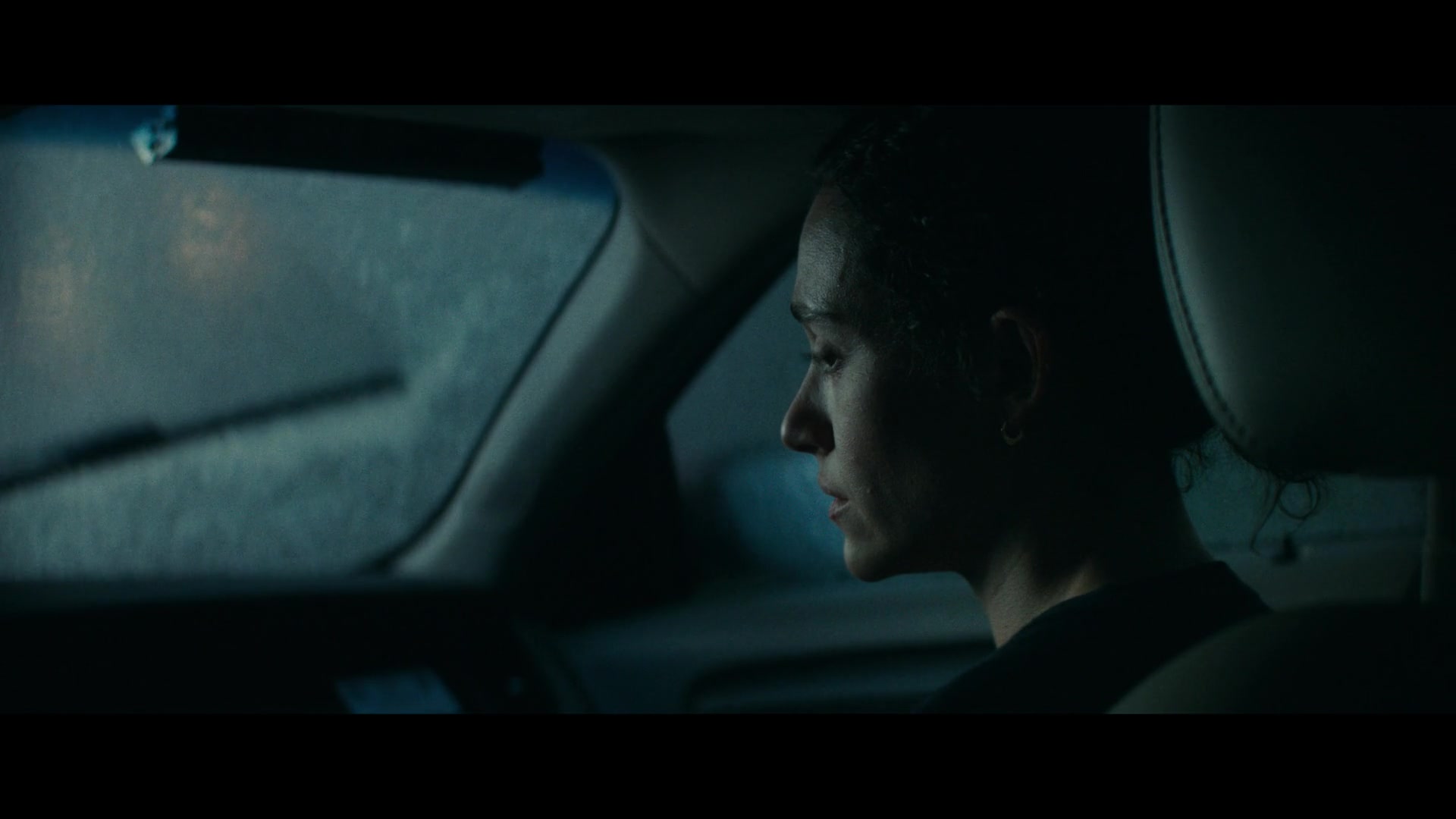 Furious_S01E04_Flash_Flood_1080p_ERW_005802.jpg