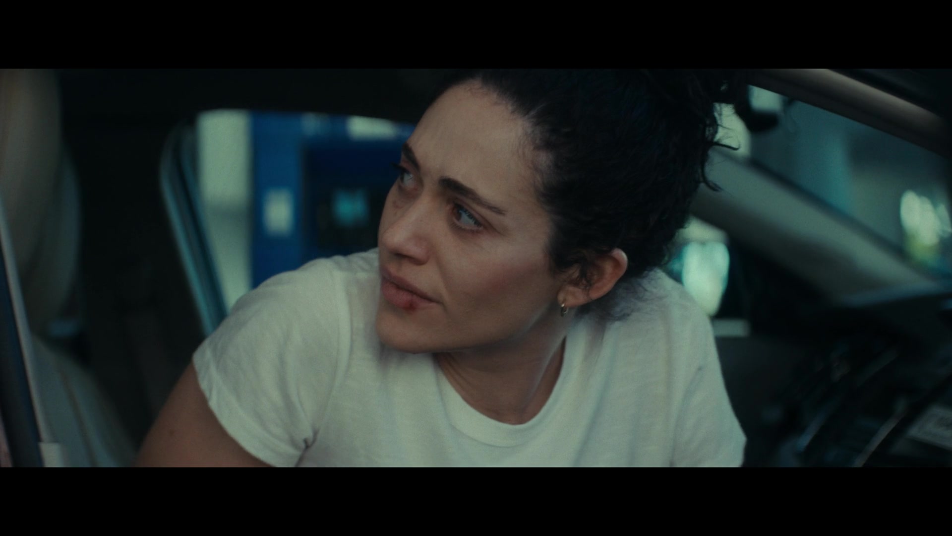 Furious_S01E04_Flash_Flood_1080p_ERW_006814.jpg