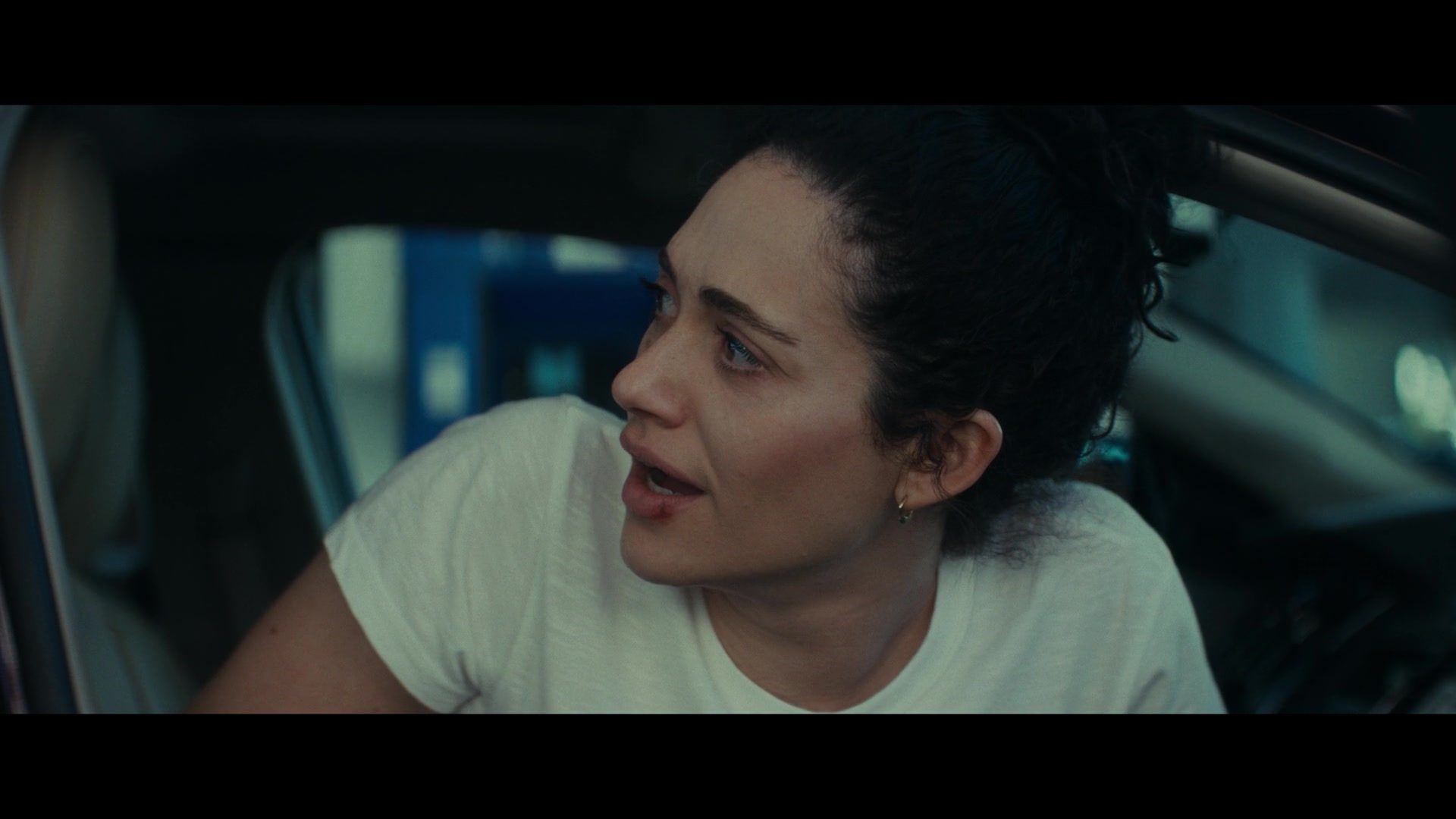 Furious_S01E04_Flash_Flood_1080p_ERW_006818.jpg