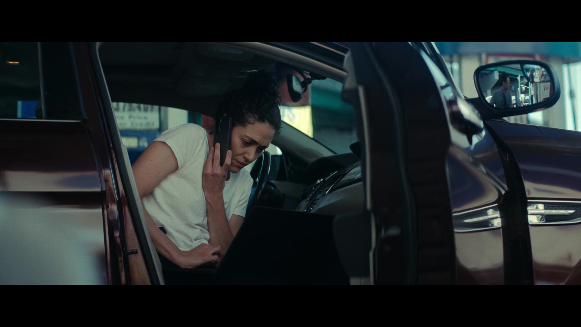 Furious_S01E04_Flash_Flood_1080p_ERW_006929.jpg