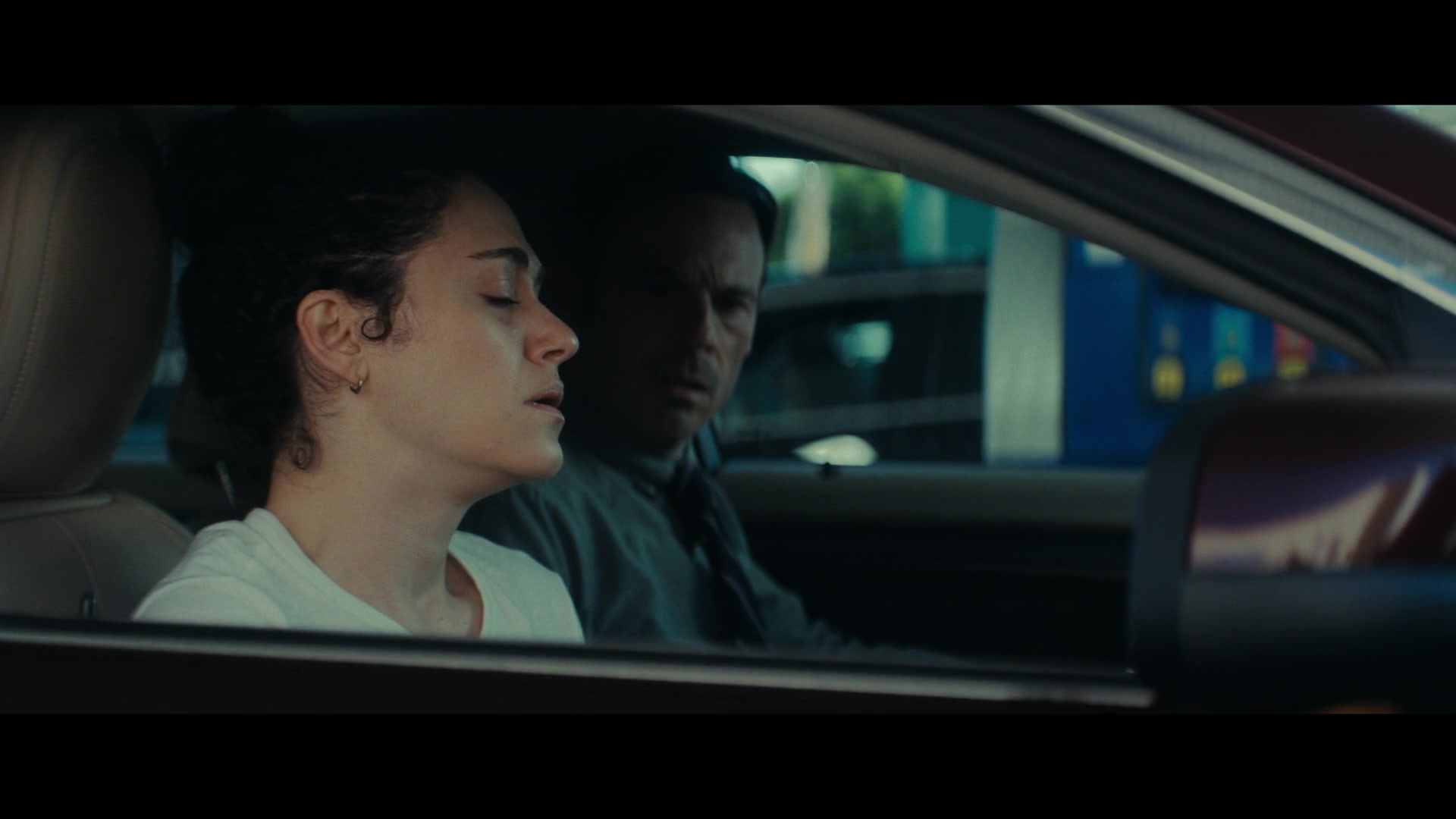 Furious_S01E04_Flash_Flood_1080p_ERW_007209.jpg