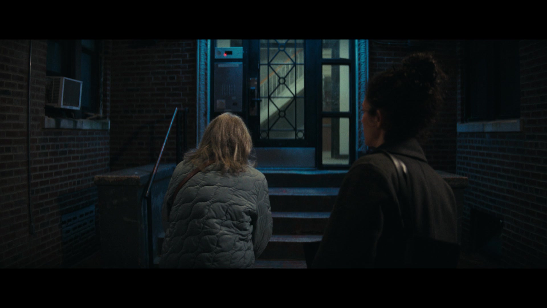 Furious_S01E05_Pick_a_Sticker_1080p_ERW_000904.jpg