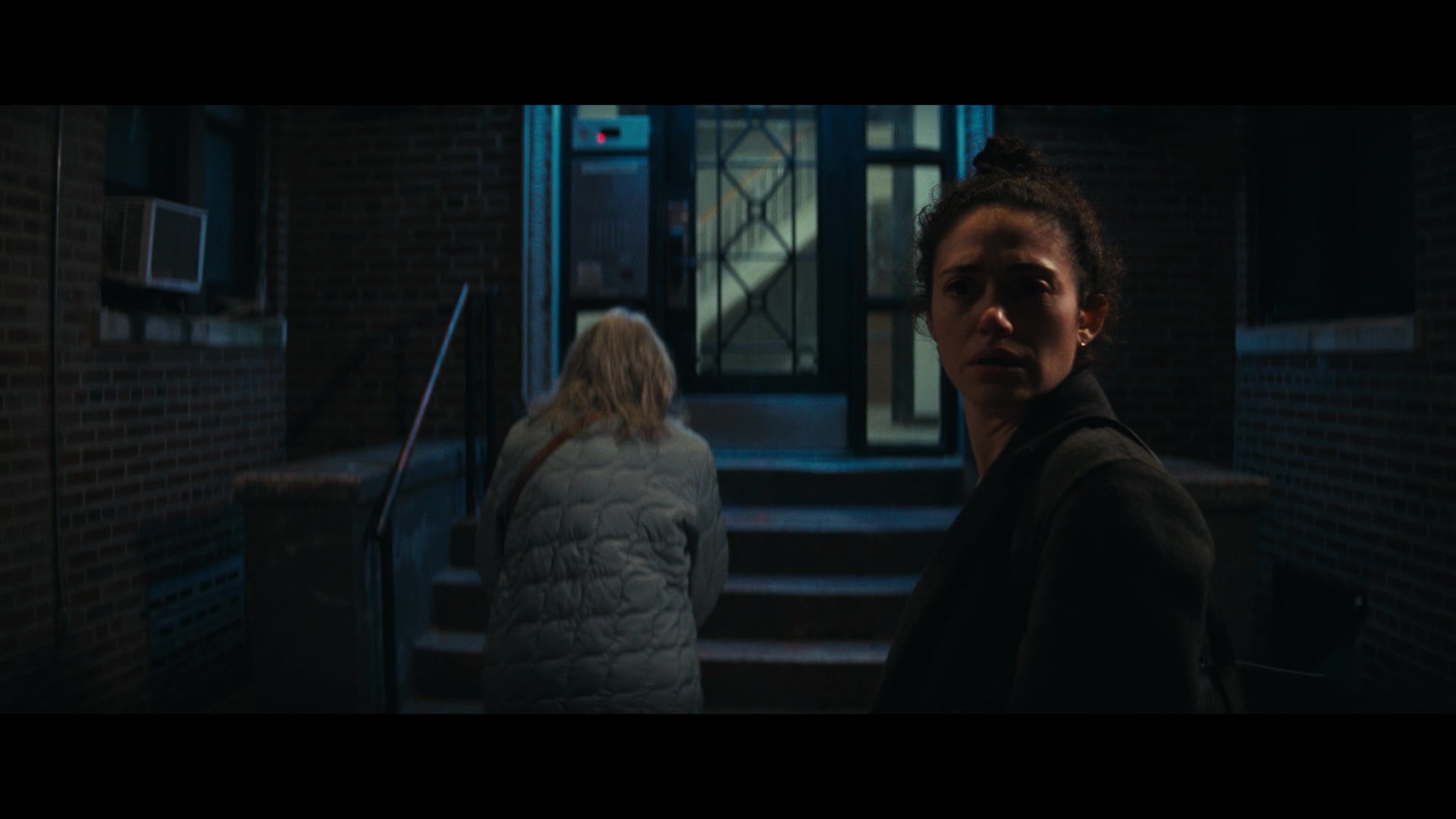 Furious_S01E05_Pick_a_Sticker_1080p_ERW_000907.jpg