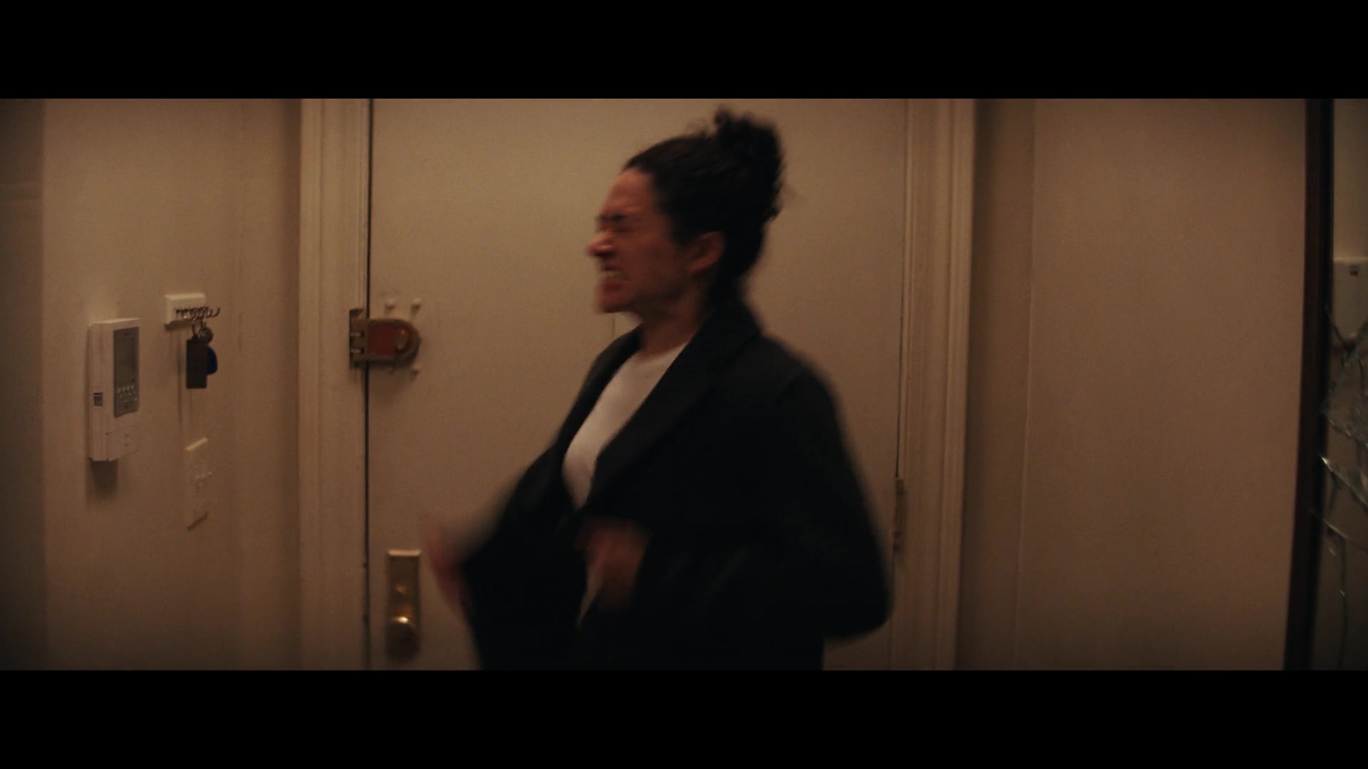 Furious_S01E05_Pick_a_Sticker_1080p_ERW_000941.jpg