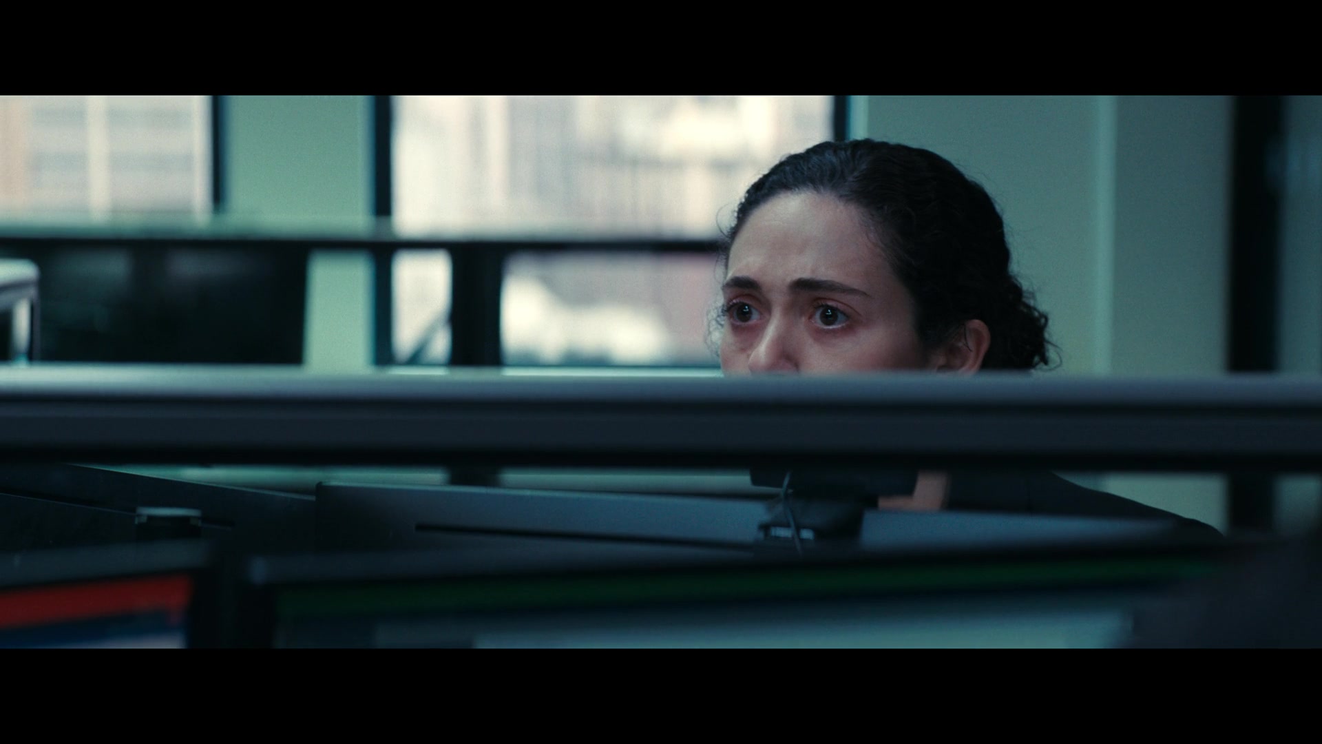 Furious_S01E05_Pick_a_Sticker_1080p_ERW_002022.jpg