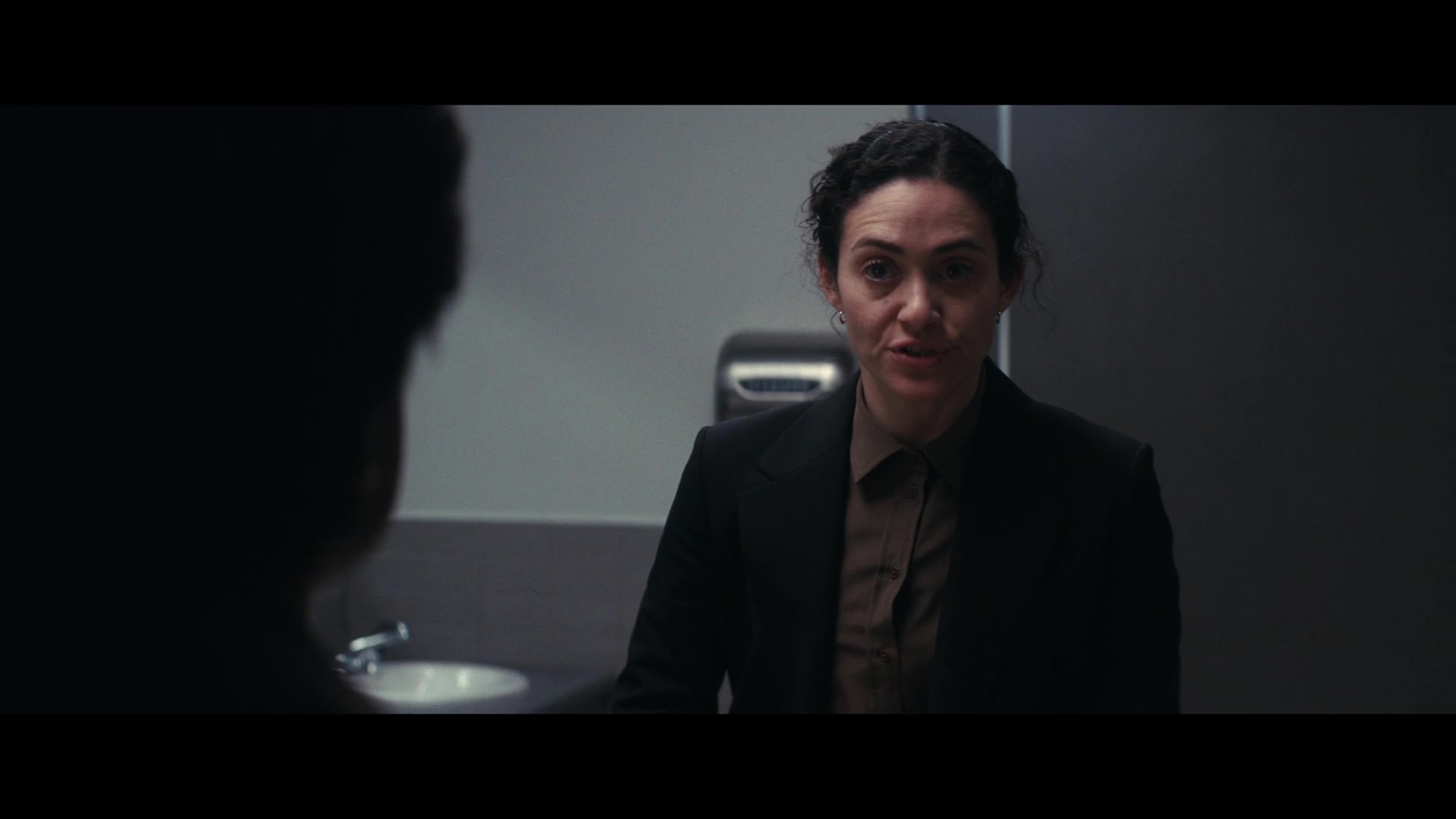 Furious_S01E05_Pick_a_Sticker_1080p_ERW_002549.jpg