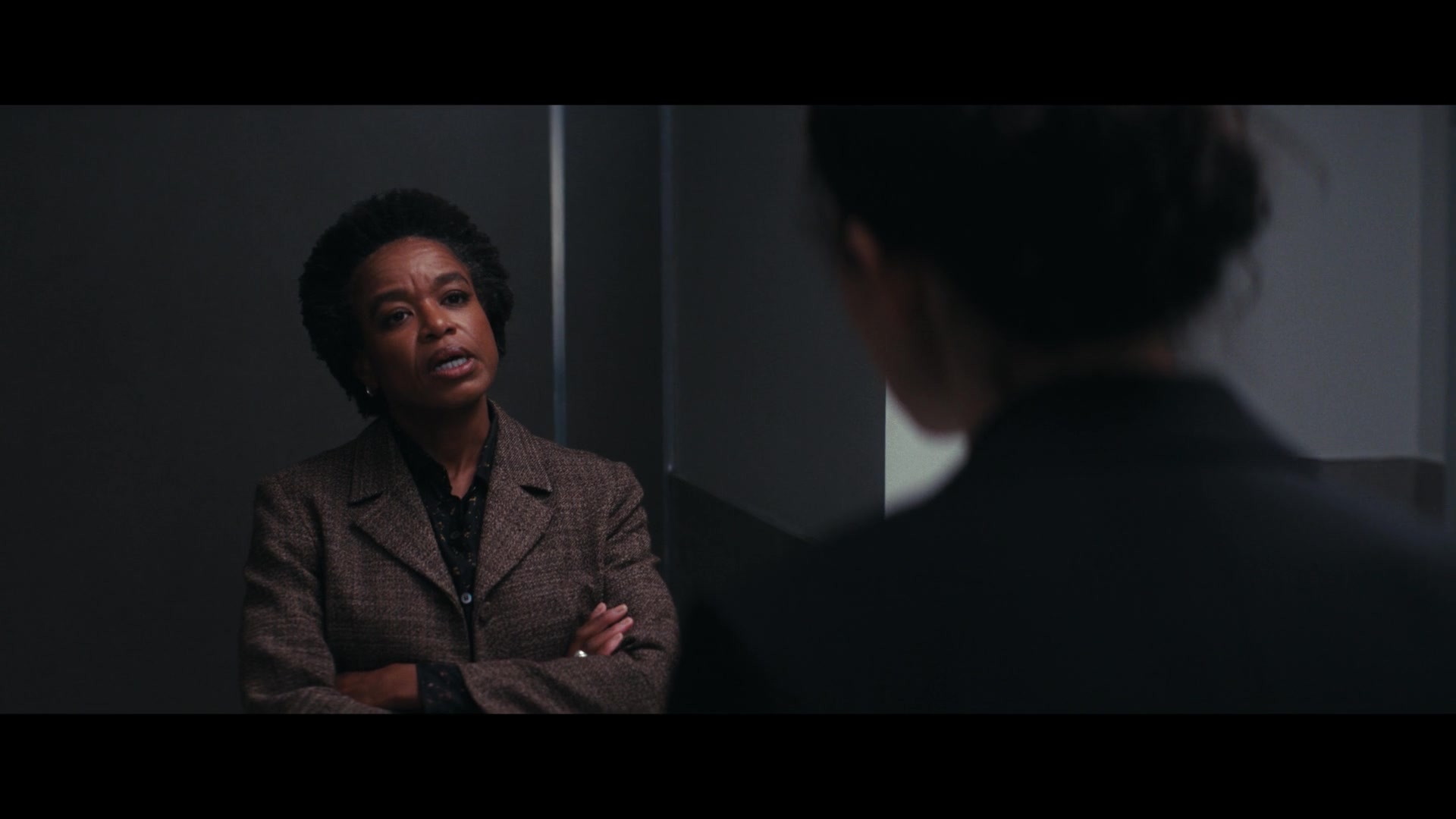Furious_S01E05_Pick_a_Sticker_1080p_ERW_002600.jpg