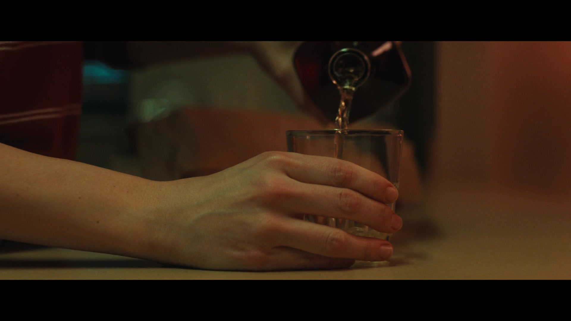 Furious_S01E05_Pick_a_Sticker_1080p_ERW_003883.jpg