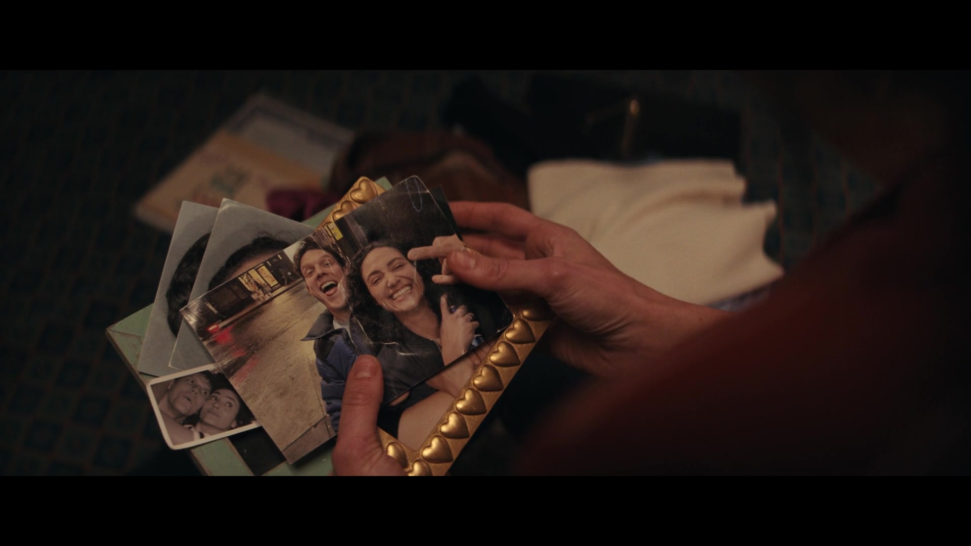 Furious_S01E05_Pick_a_Sticker_1080p_ERW_004007.jpg