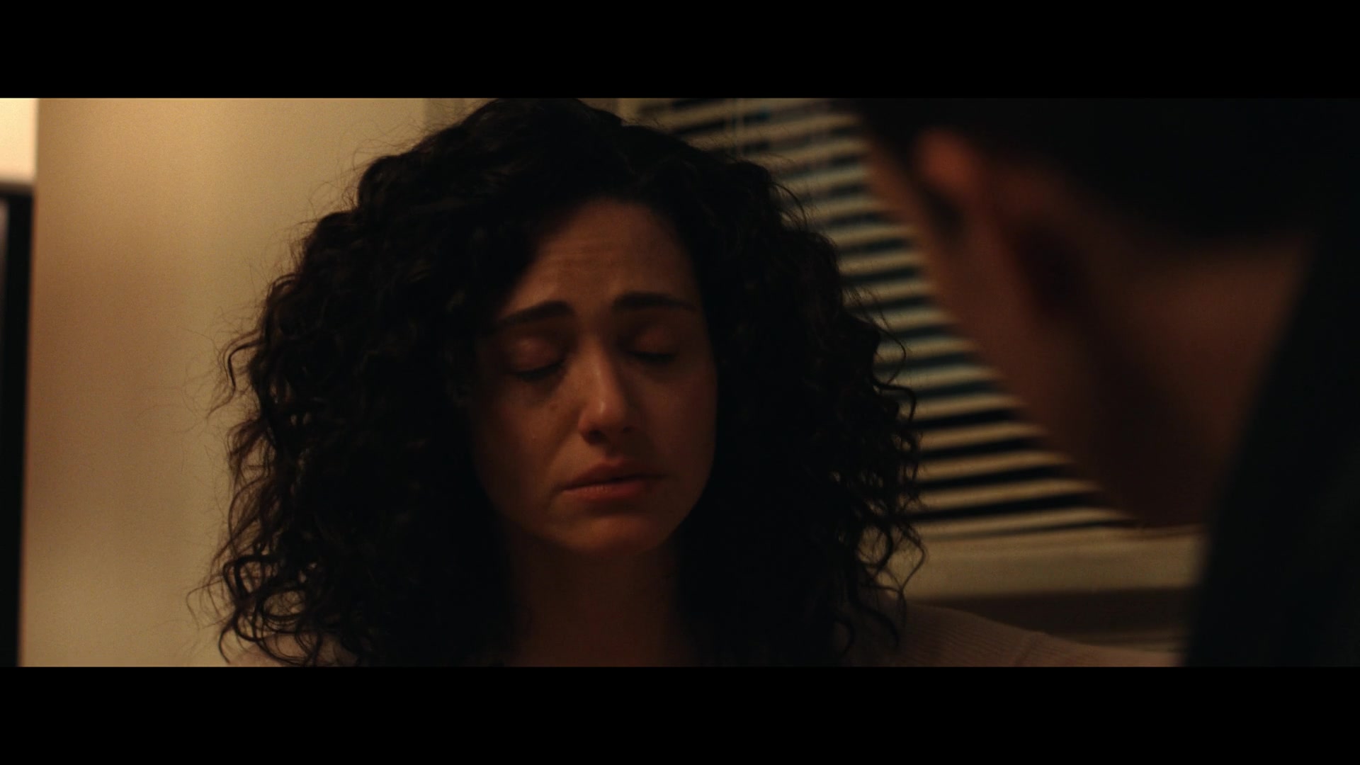 Furious_S01E05_Pick_a_Sticker_1080p_ERW_004304.jpg
