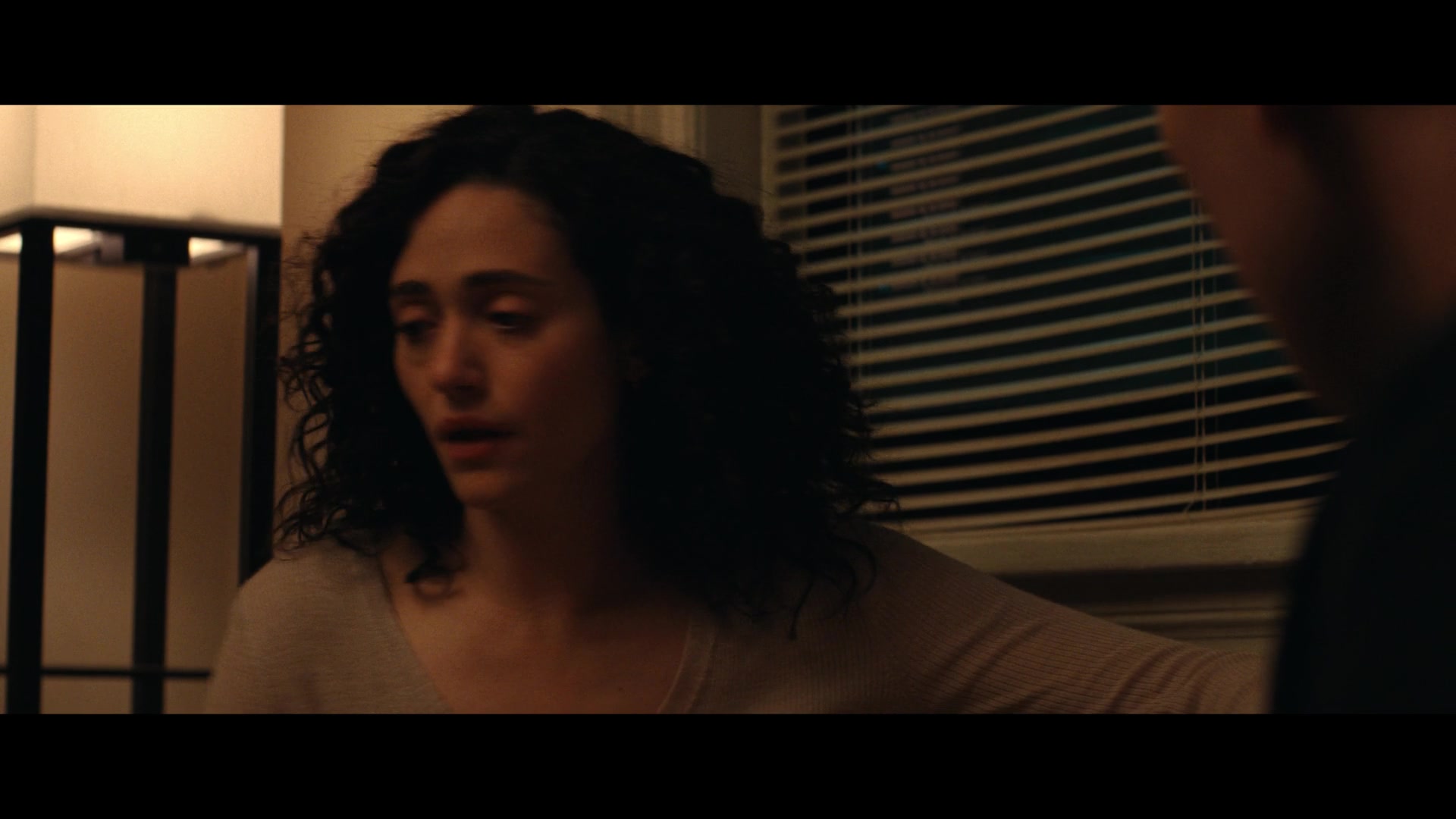 Furious_S01E05_Pick_a_Sticker_1080p_ERW_004309.jpg