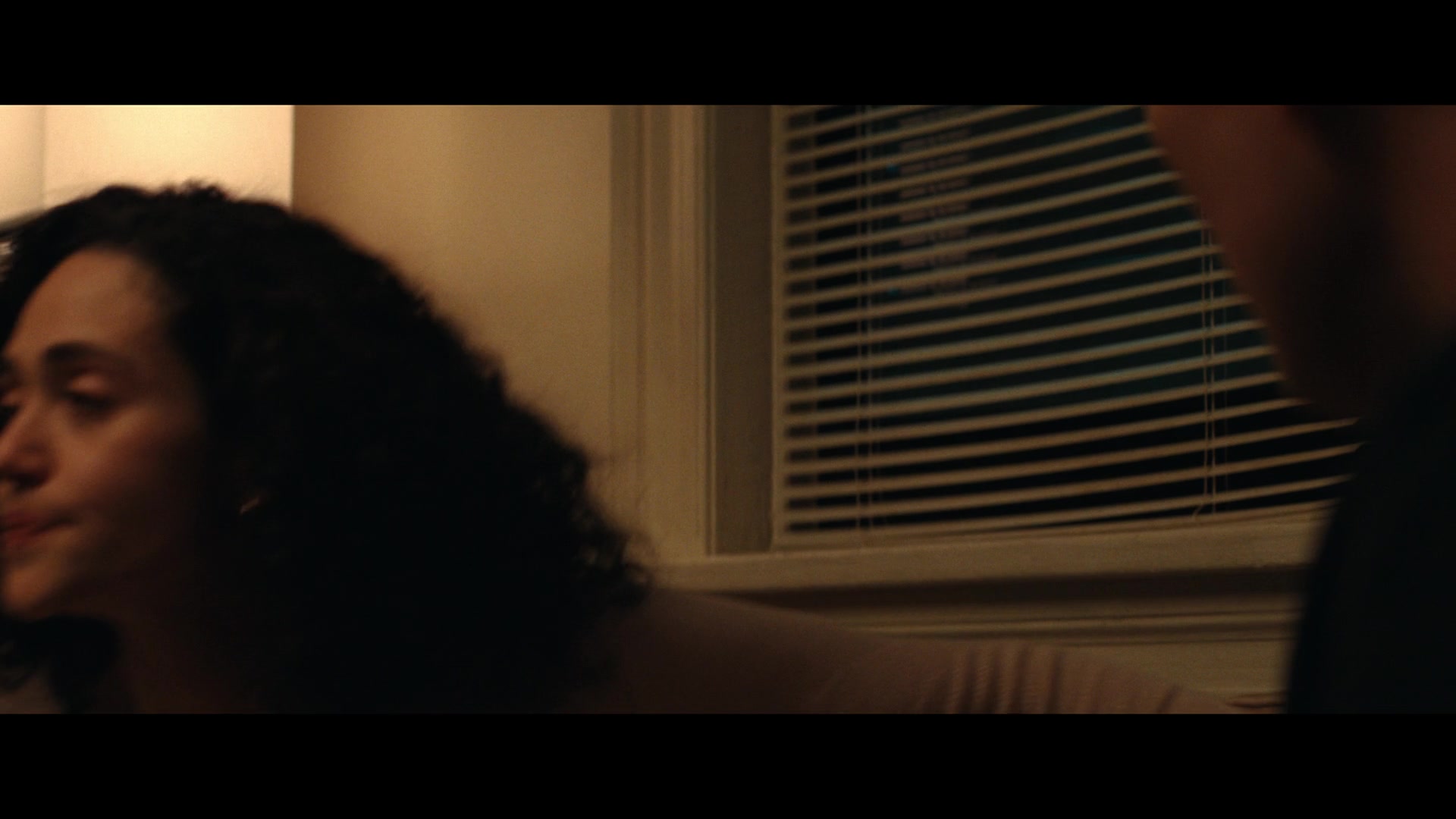 Furious_S01E05_Pick_a_Sticker_1080p_ERW_004310.jpg