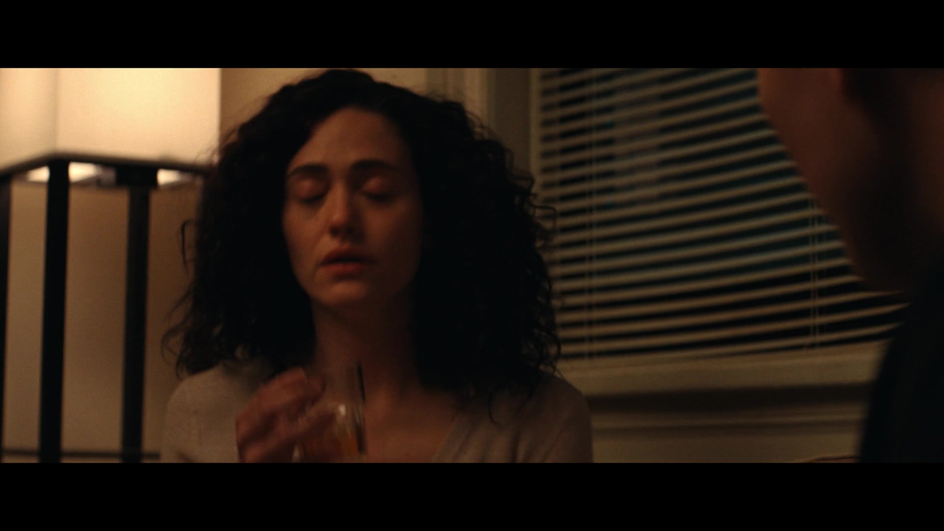 Furious_S01E05_Pick_a_Sticker_1080p_ERW_004314.jpg