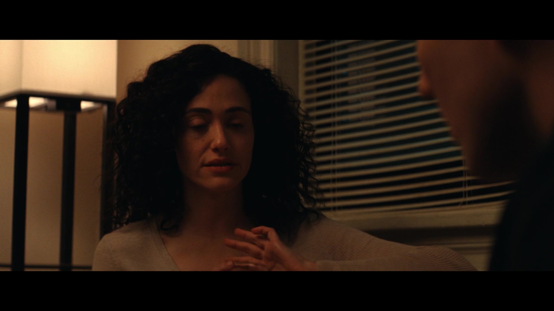 Furious_S01E05_Pick_a_Sticker_1080p_ERW_004333.jpg